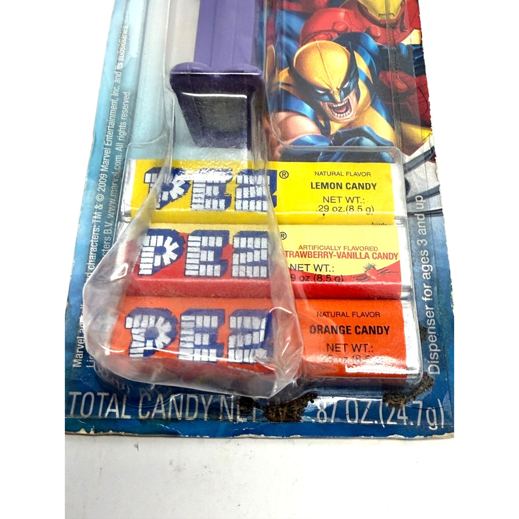 Vintage NOS Marvel Avengers The Incredible Hulk PEZ Dispenser NEW