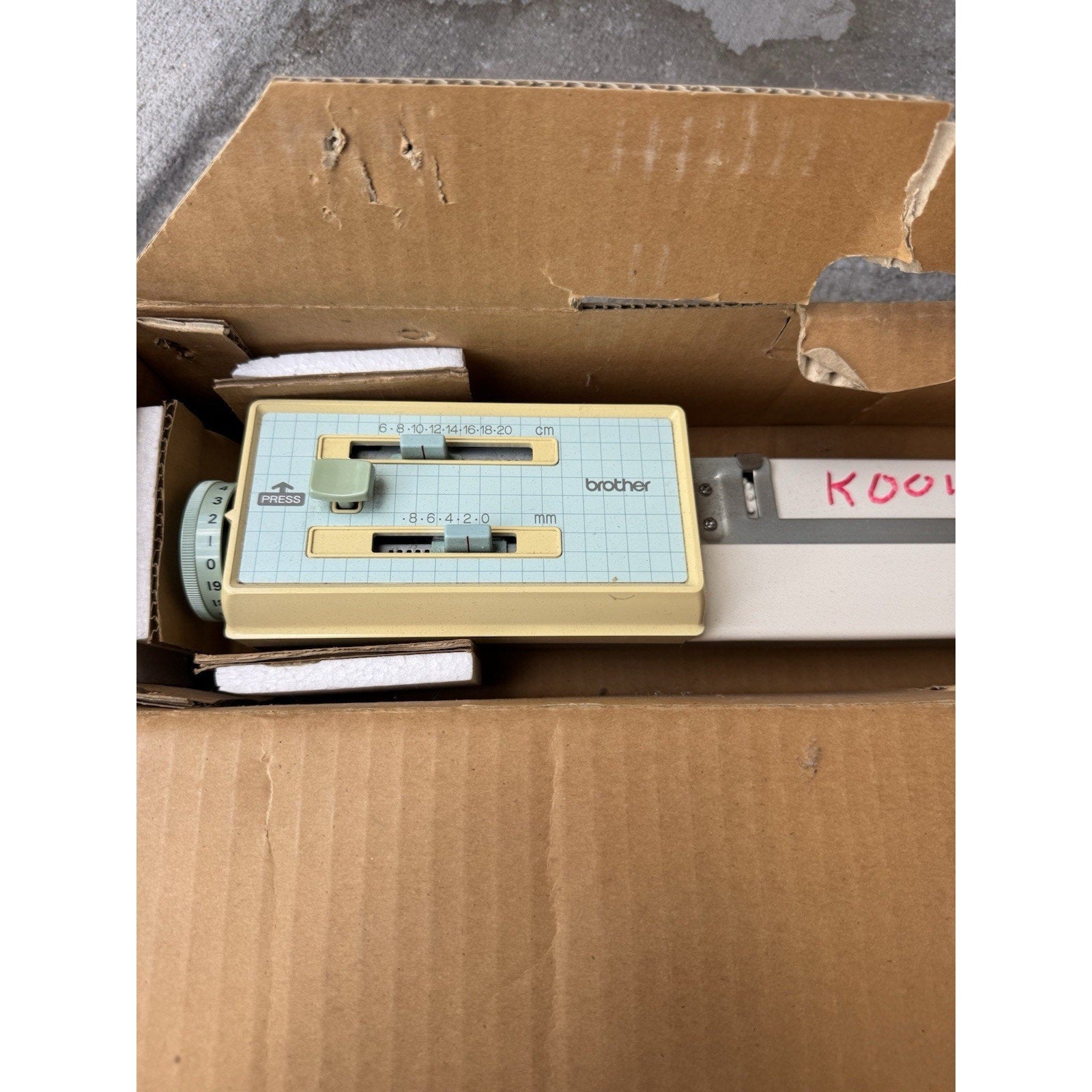 VINTAGE NOS Brother Knitleader Knit Leader KL-116E For Knitting Machine