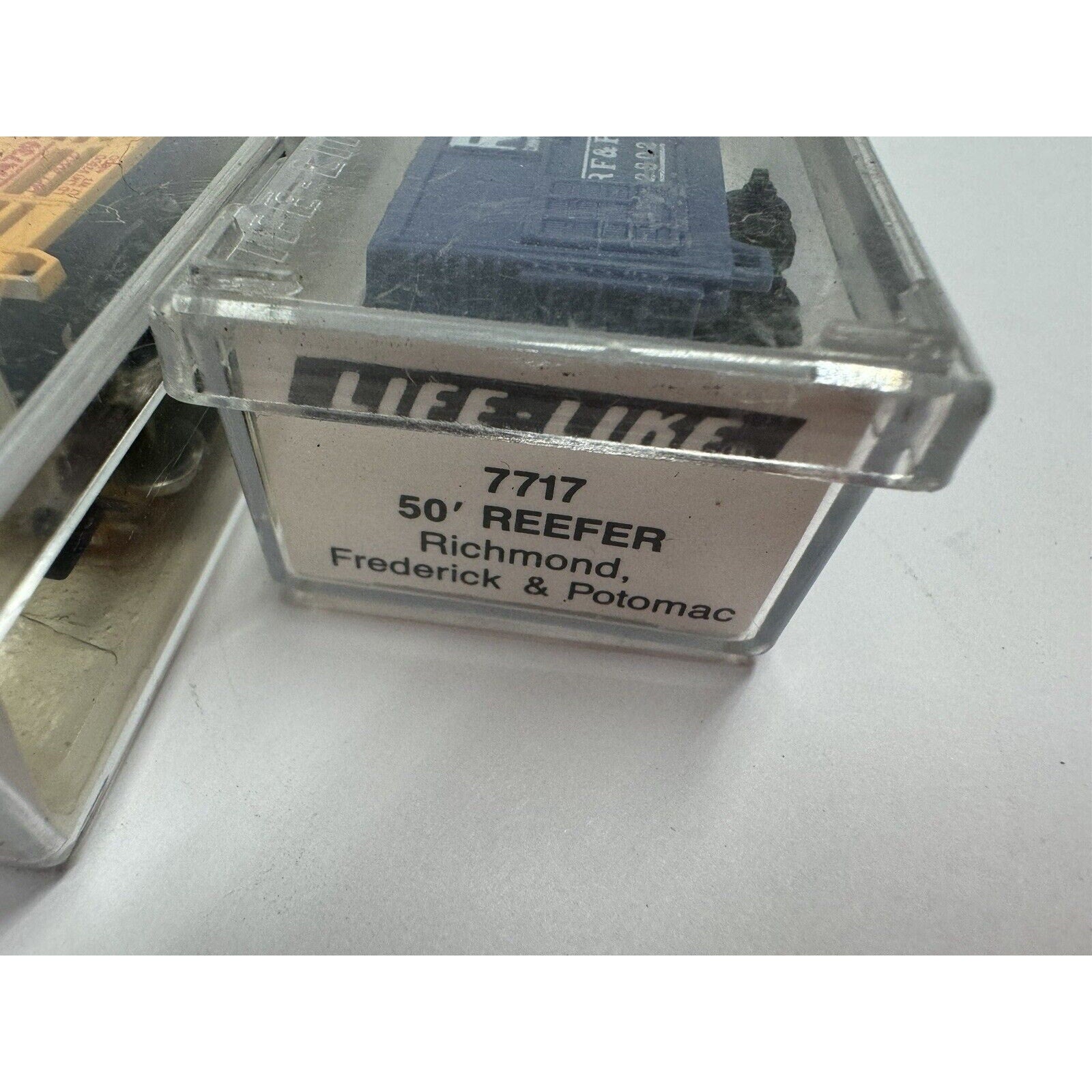 LOT OF 2 Vintage Life-Like Union Pacific Stock Car Train Box 7790 & 7717