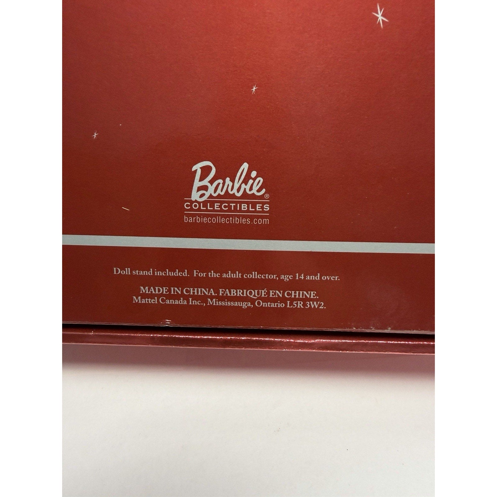 VINTAGE NEW Barbie 2000 Collector's Edition With Doll Stand
