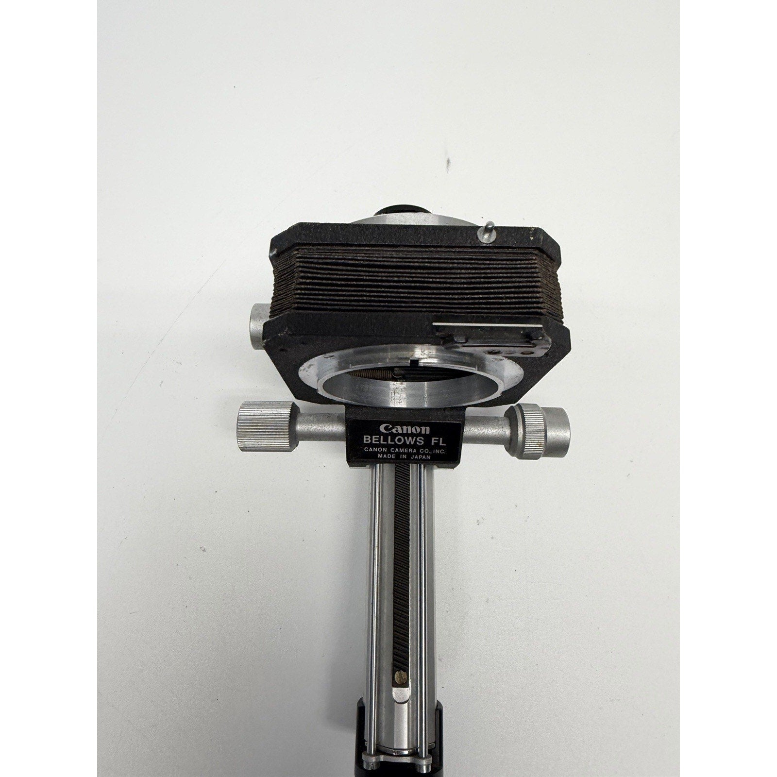 VINTAGE Canon Bellows FL w/Tripod Mount
