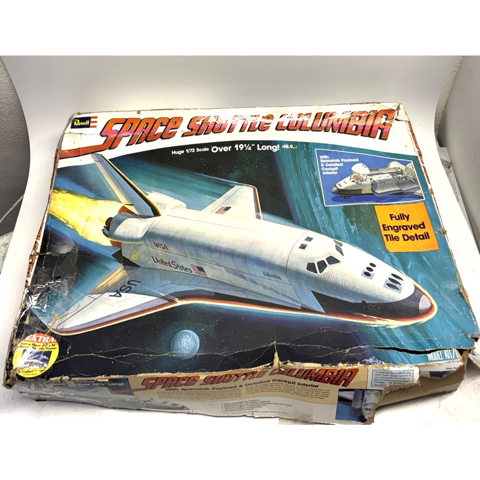VINTAGE NOS Space Shuttle Columbia No.4702 By Revell Sealed inside SCALE 1/72