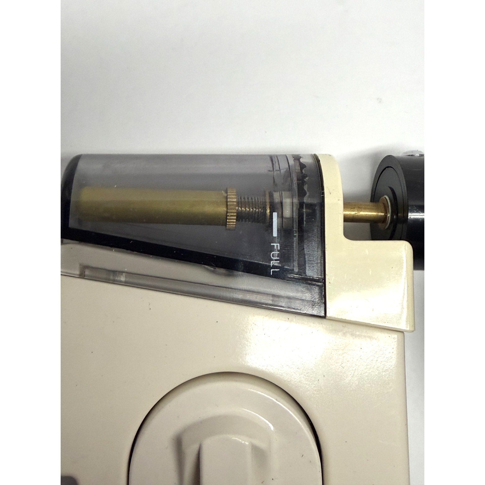 Vtg Sanyo Travel Butler Mini Portable Electric Iron Spray Feature. 5
