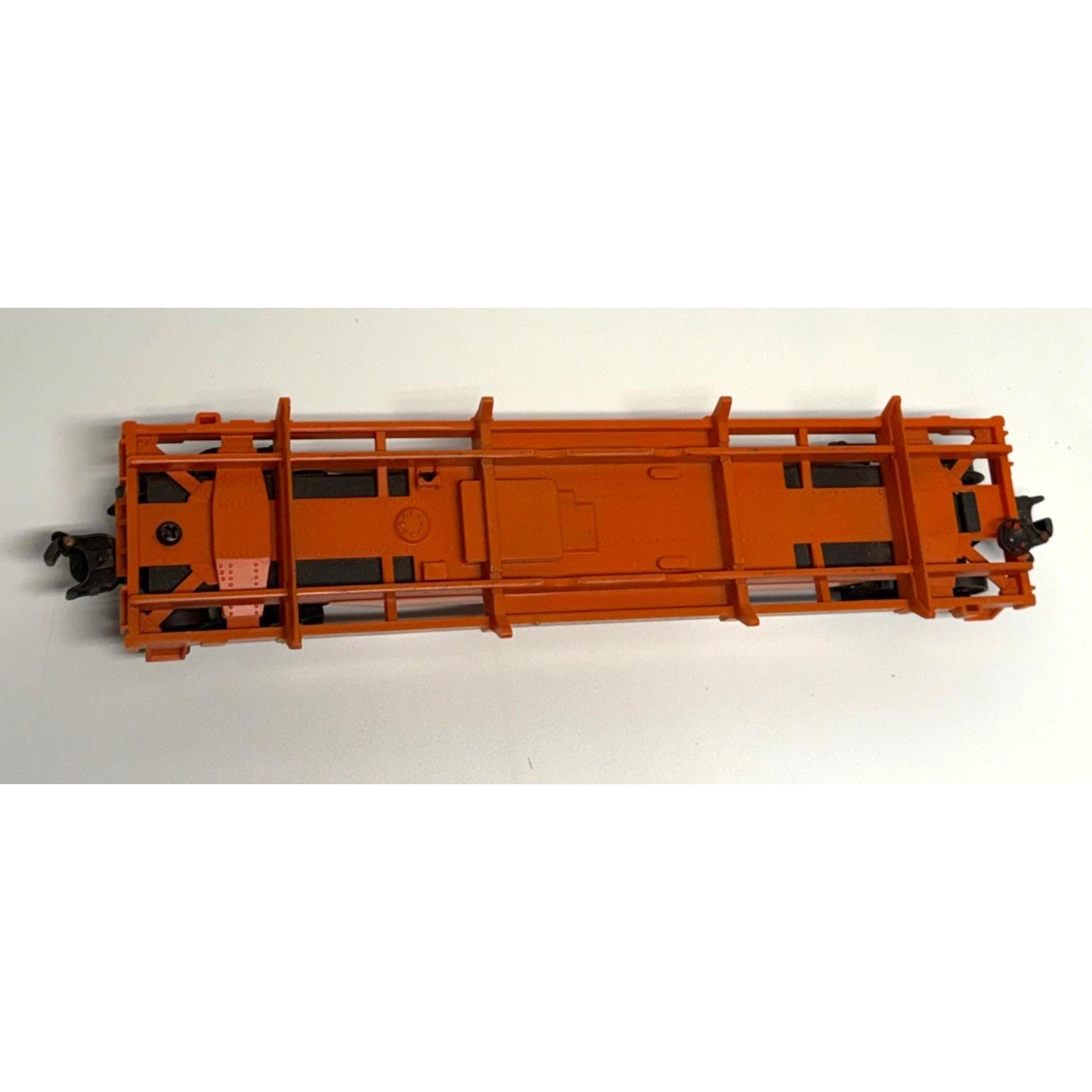 Vintage postwar Lionel Lines no. 636255 flat car