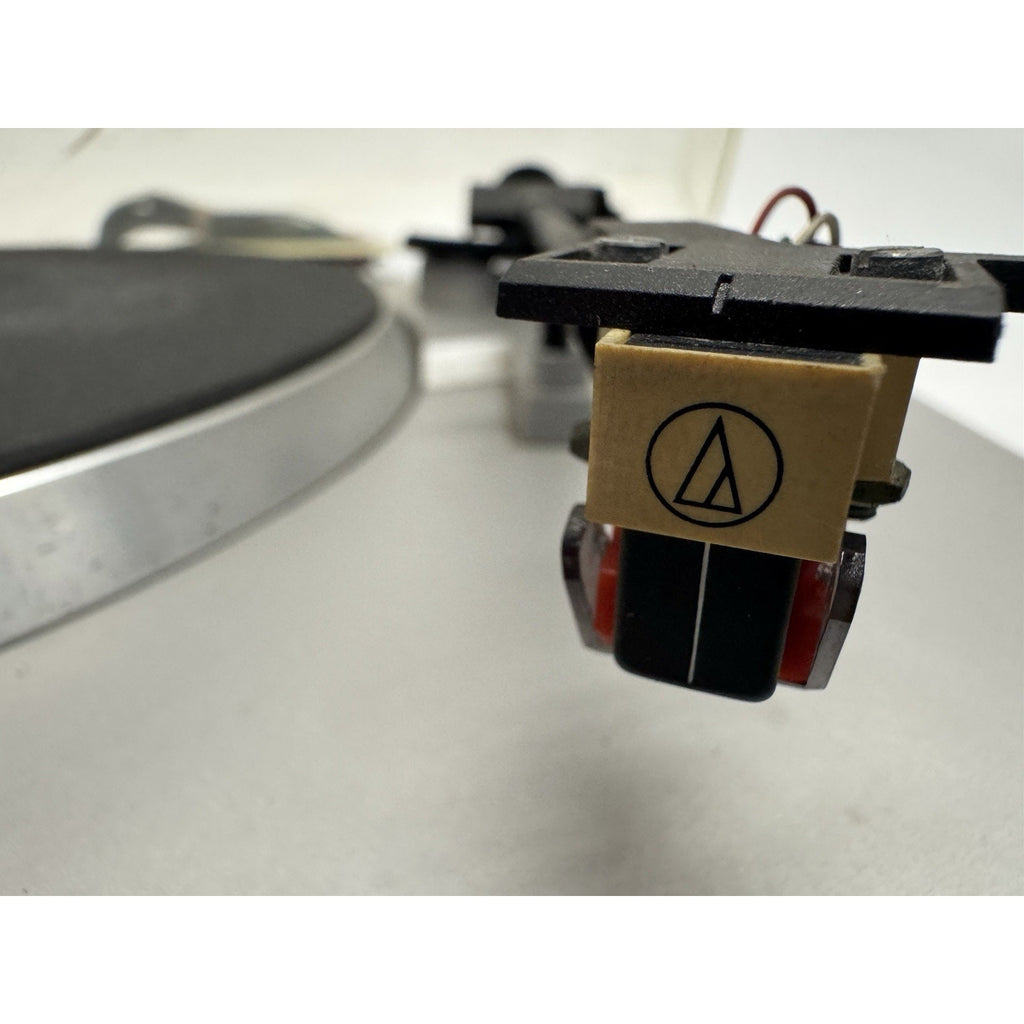 VINTAGE Akai AP-Q310 Quartz Fully Automatic Turntable Need Repair