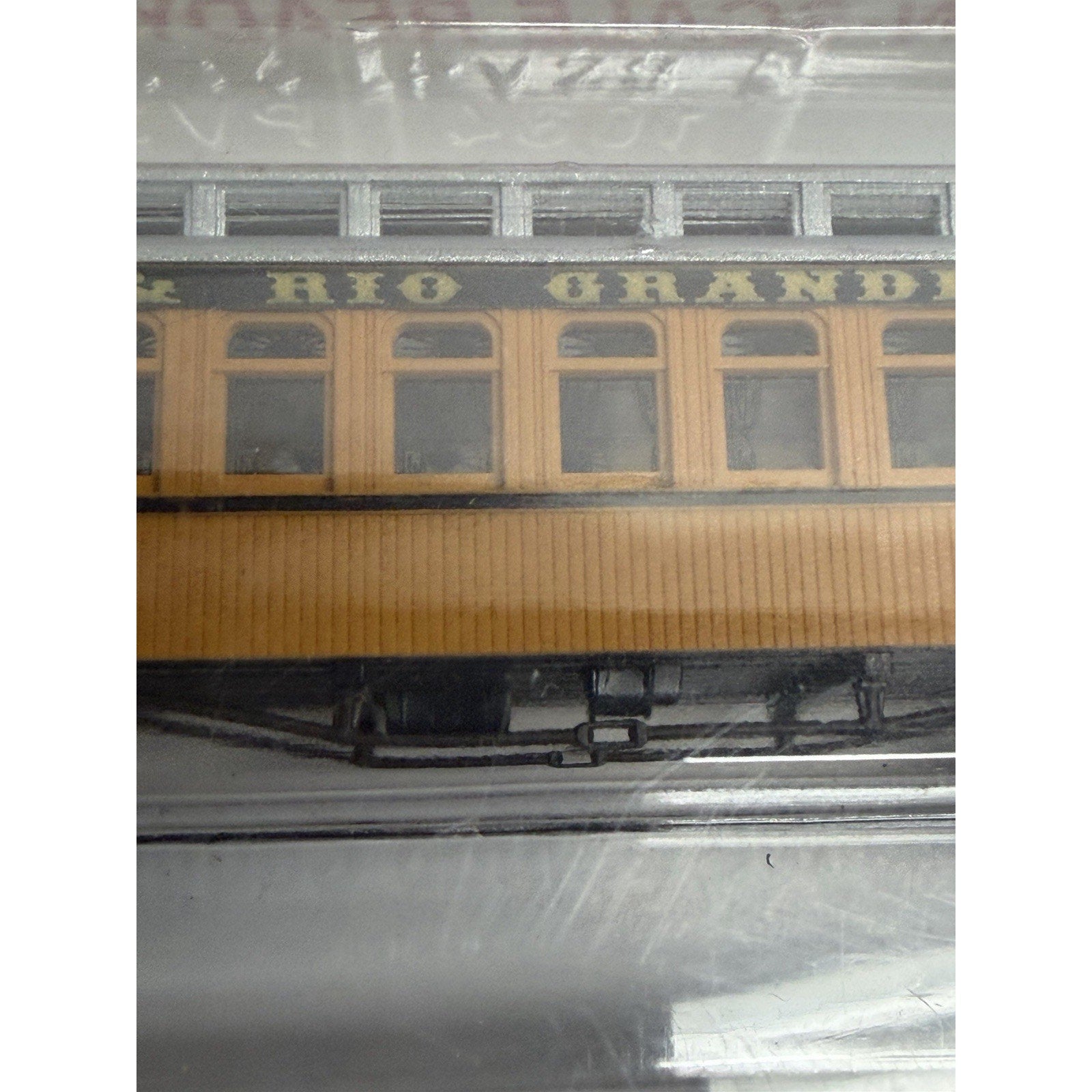 Vintage NOS N Roundhouse 88100 50' Overland D&RGW Passenger Coach #322