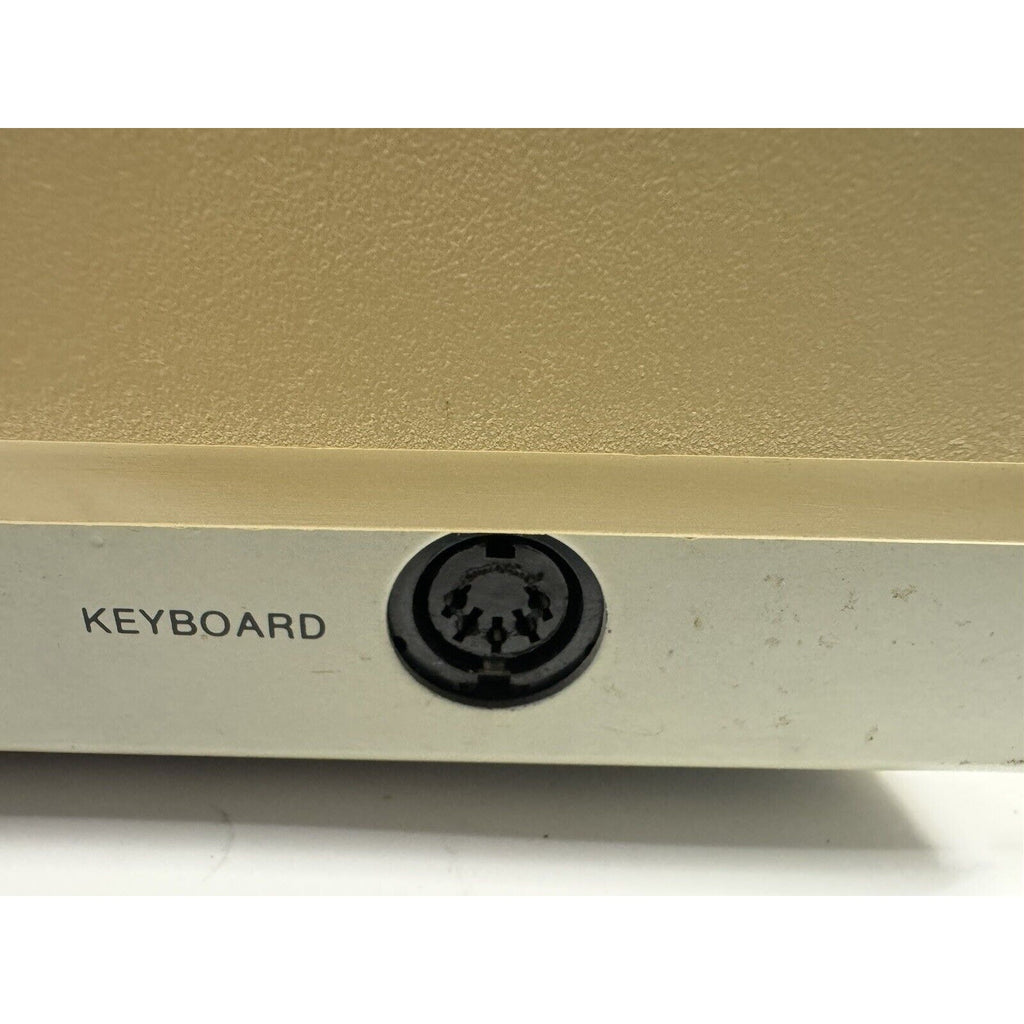 Vintage Zenith Data Systems 14ZDC3 Eazy PC Computer Powers Up