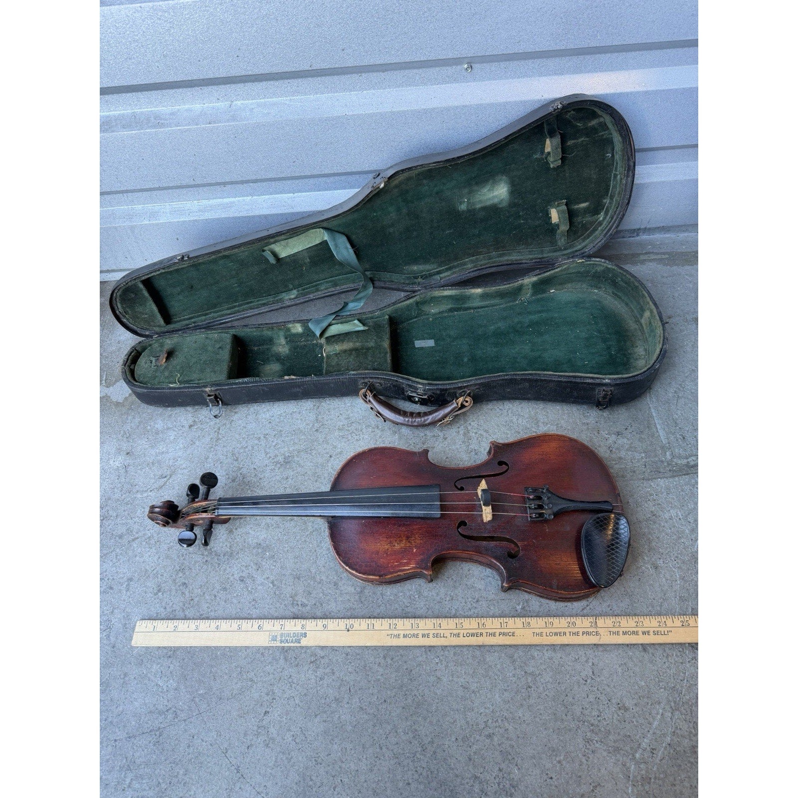 Vintage Stradavarius style 4/4 Violin w/Case ~~Missing String~~
