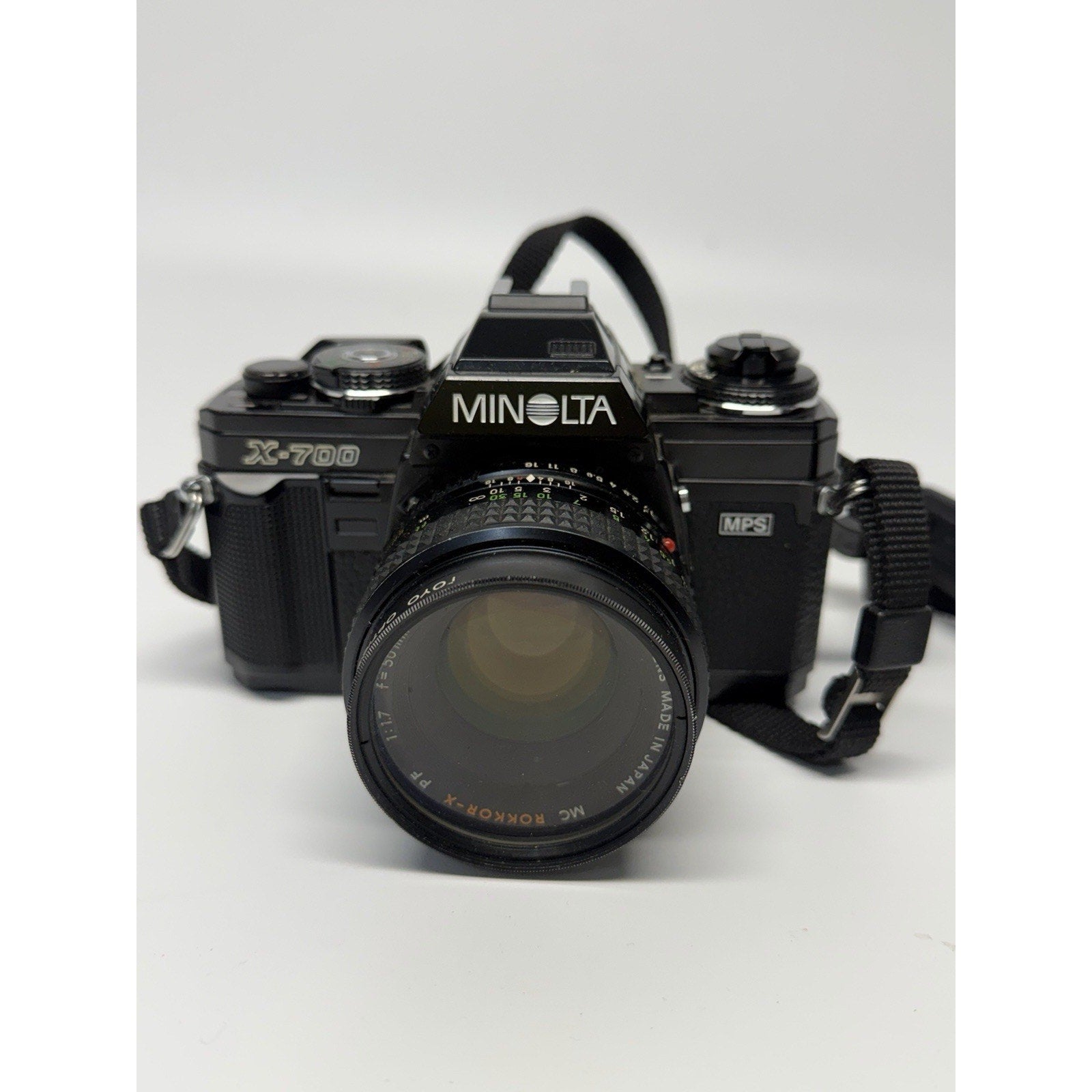 VINTAGE Minolta X-700 35mm Film Camera MC ROKKOR-X 50mm f/1.7 Lens
