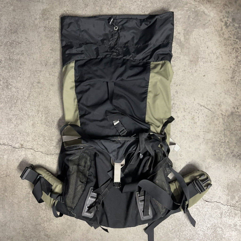 VINTAGE Field & Stream Internal Frame Backpack Hiking/Camping