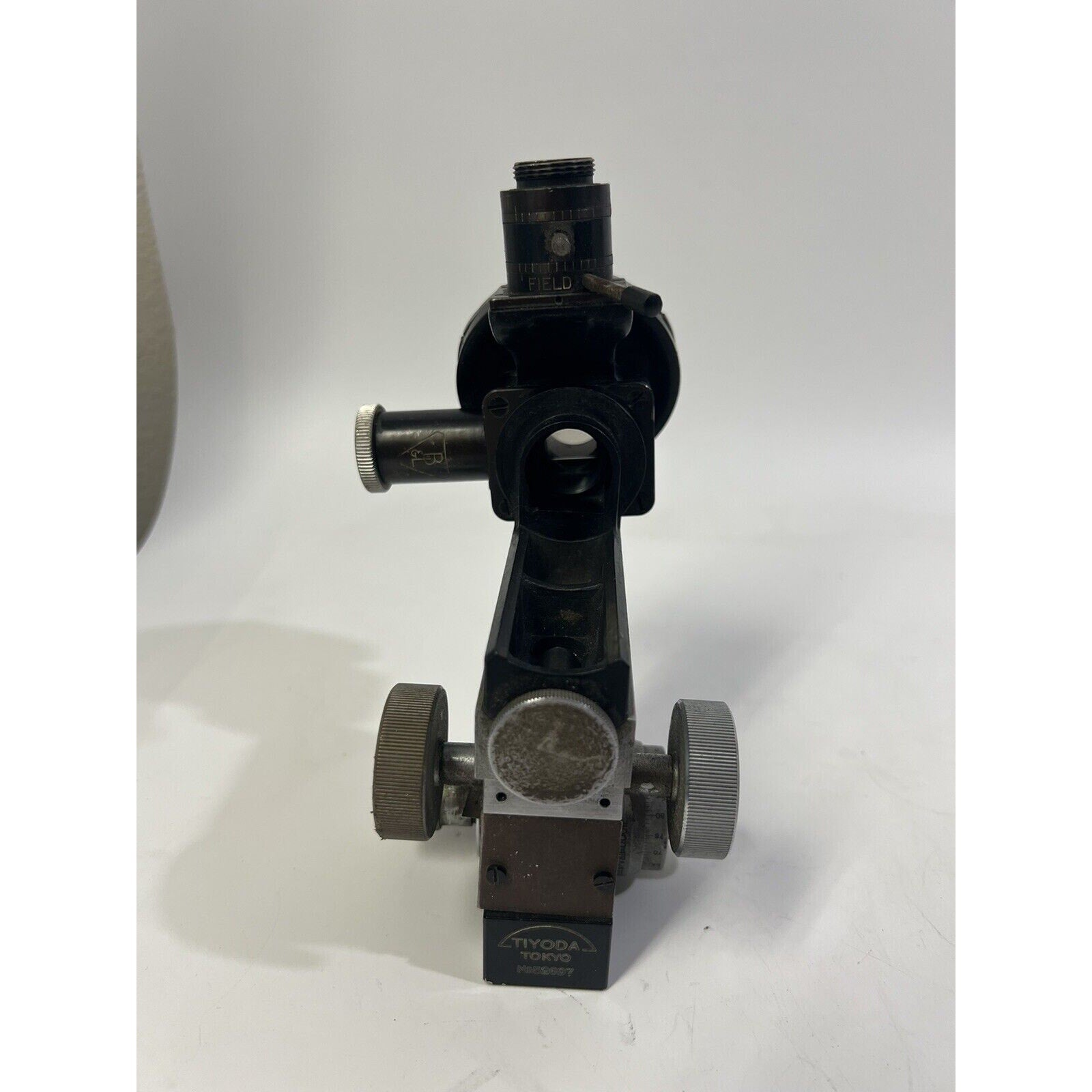 "RARE" VINTAGE TOKYO TIYODA MICROSCOPE W/B & L LENS - MADE IN JAPAN