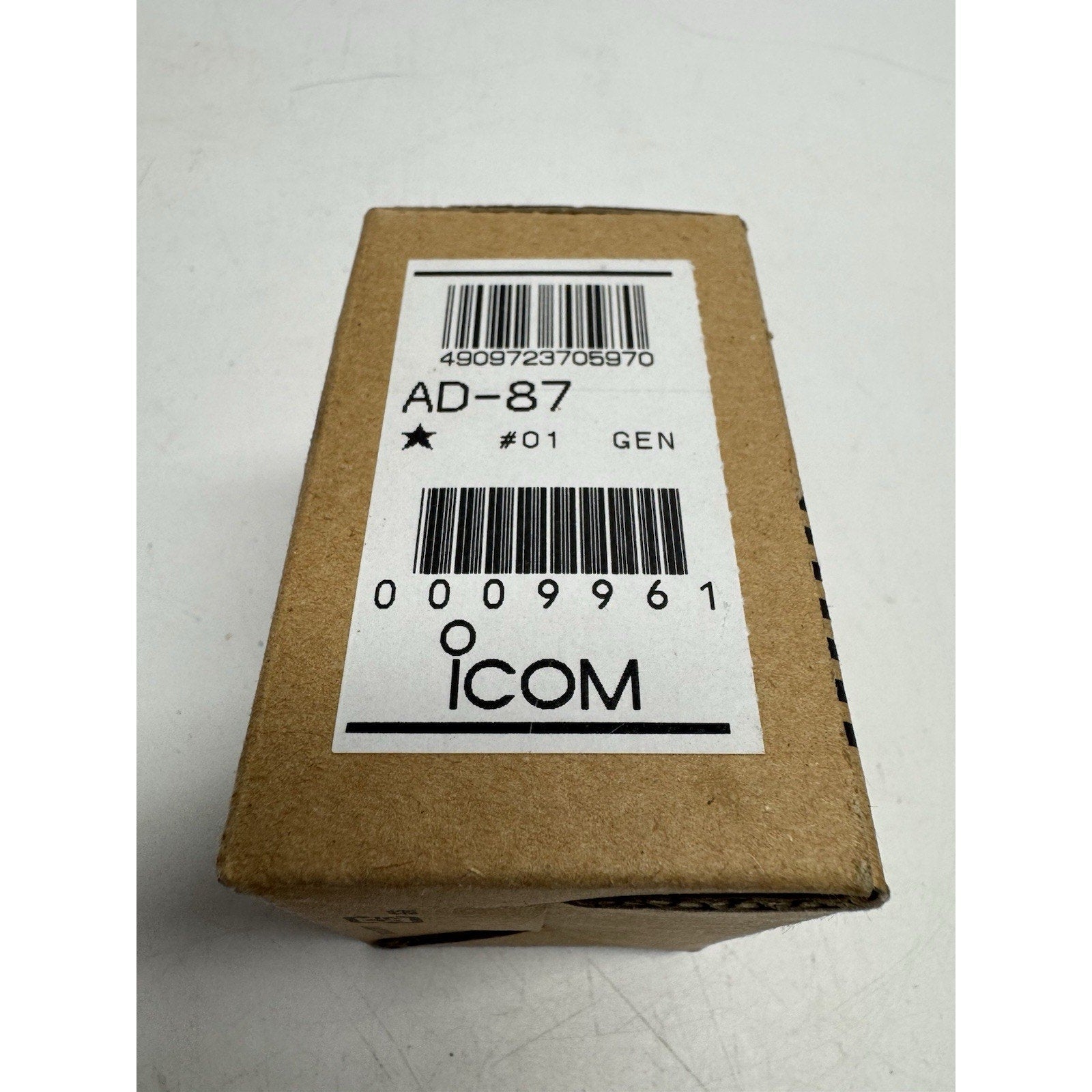 VINTAGE SEALED NEW ICOM IC-AD87 Charger Adapter Cup for IC-T8 Series