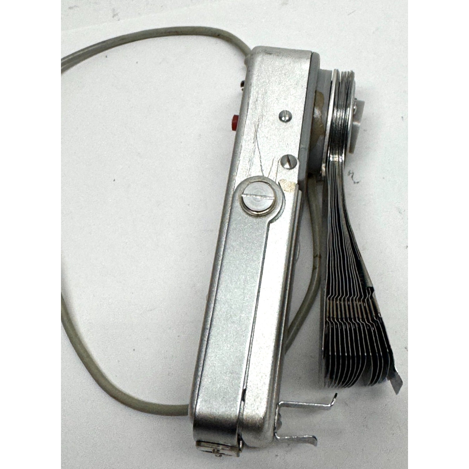 VTG AETNA FOLDING FAN TYPE B-C CAMERA FLASH ATTACHMENT