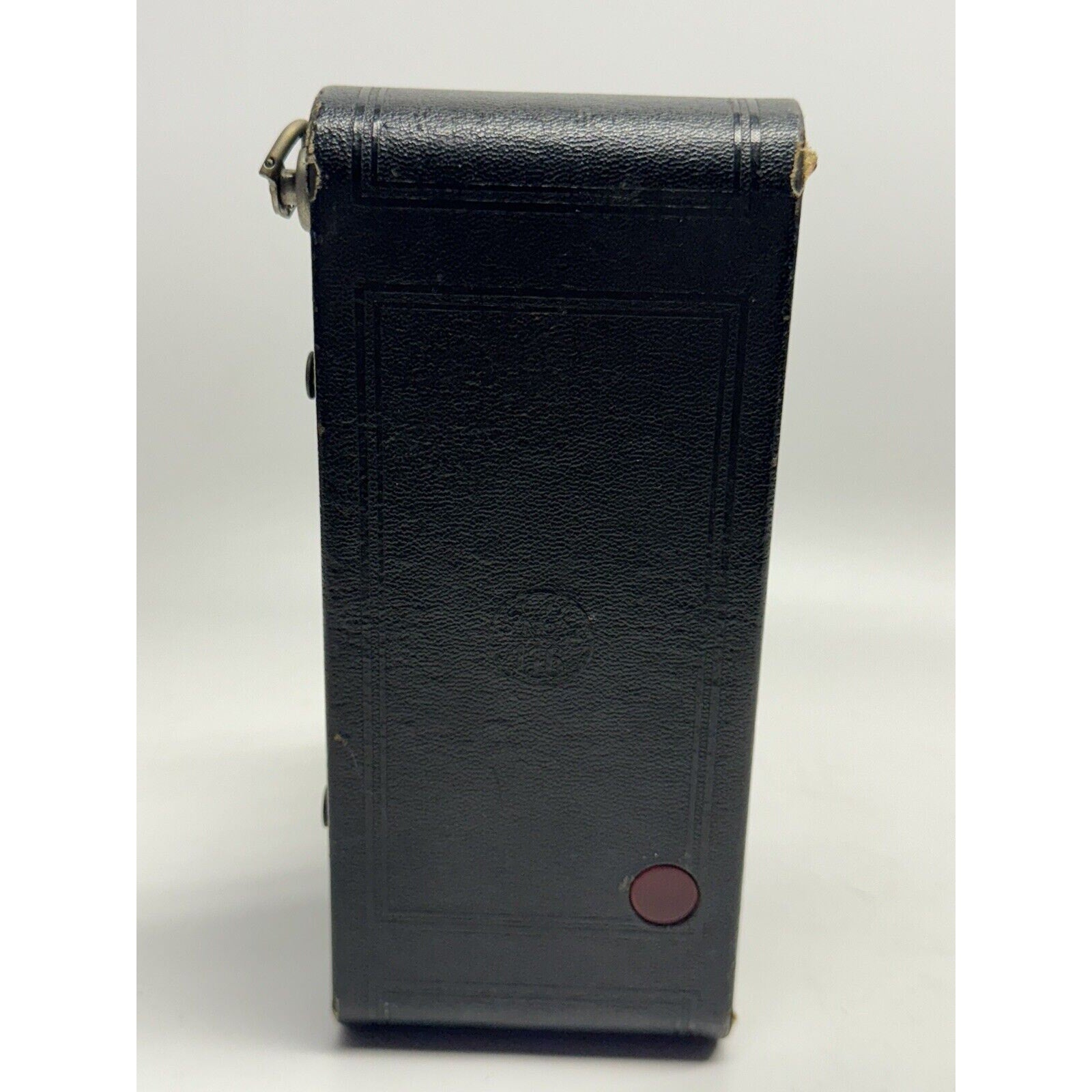 VINTAGE Kodak No 2A Folding Rainbow Hawk-Eye Model B camera 1931 to 1933