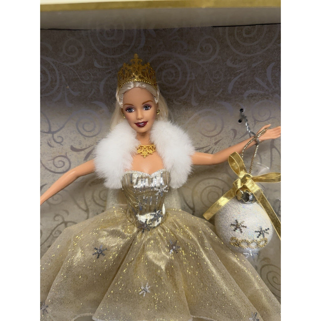 VINTAGE NEW Celebration Barbie 2000 Special Edition w/Holiday Ornament #28269