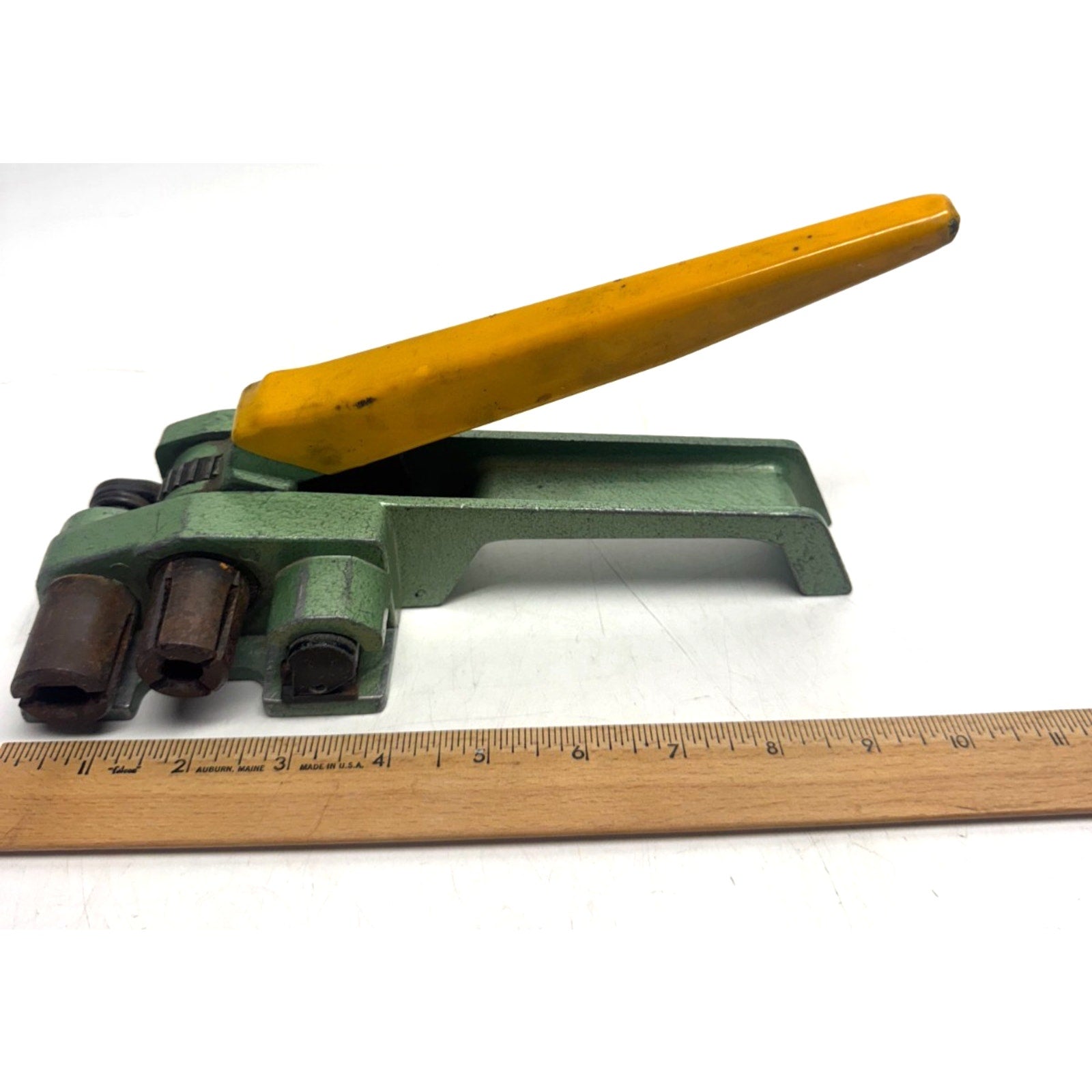 Vintage Nifty Products S1100T 1/2 Heavy Duty Polypropylene Strapping Tensioner.