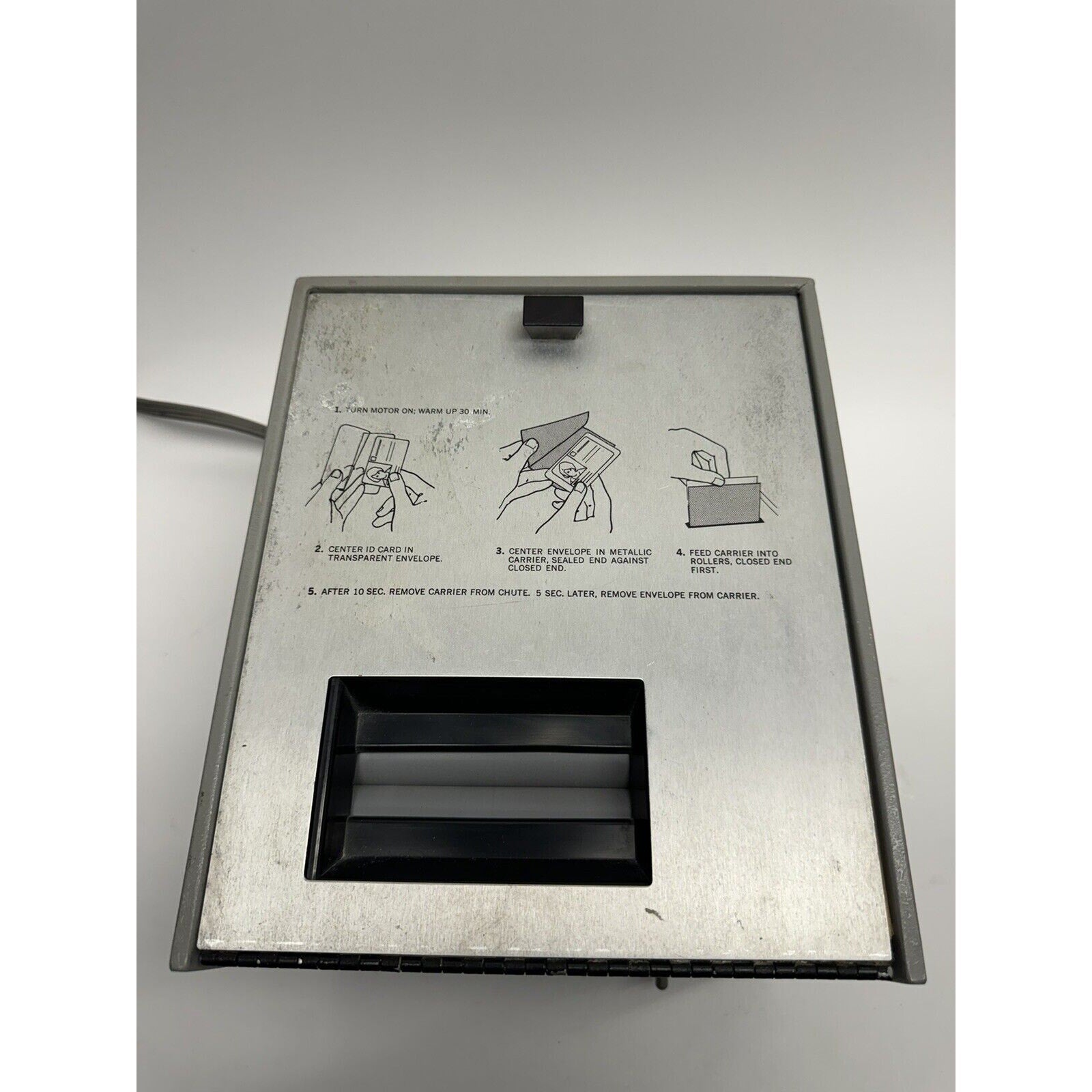 Vintage RARE Polaroid ID-2 Land Identification System Photo ID Camera TURNS ON!