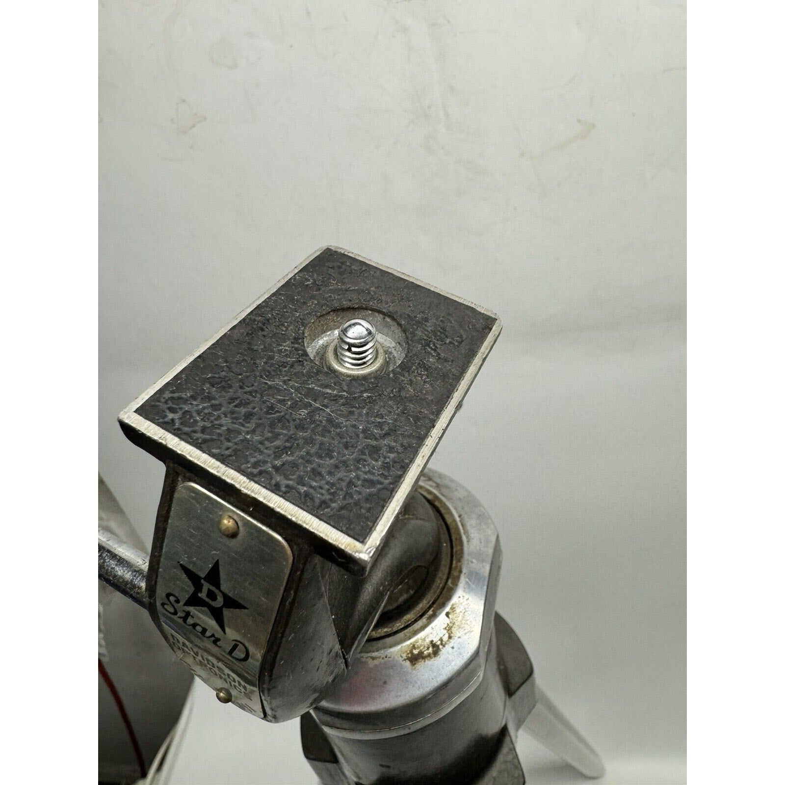 Vintage Davidson Star D Adjustable Aluminum Tripod MADE IN USA