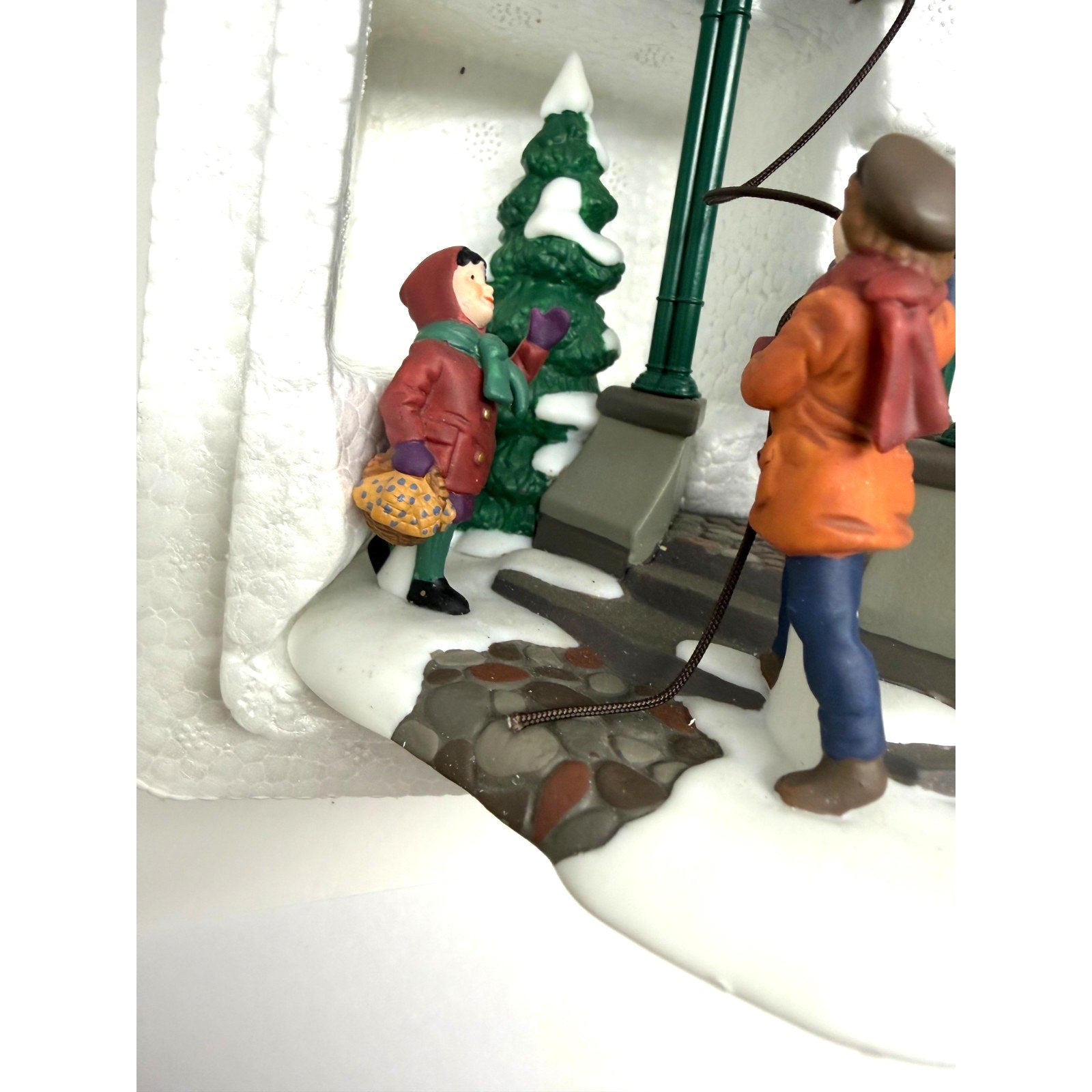 Vintage New Department 56 The heritage village Collection Christmas bells 1996