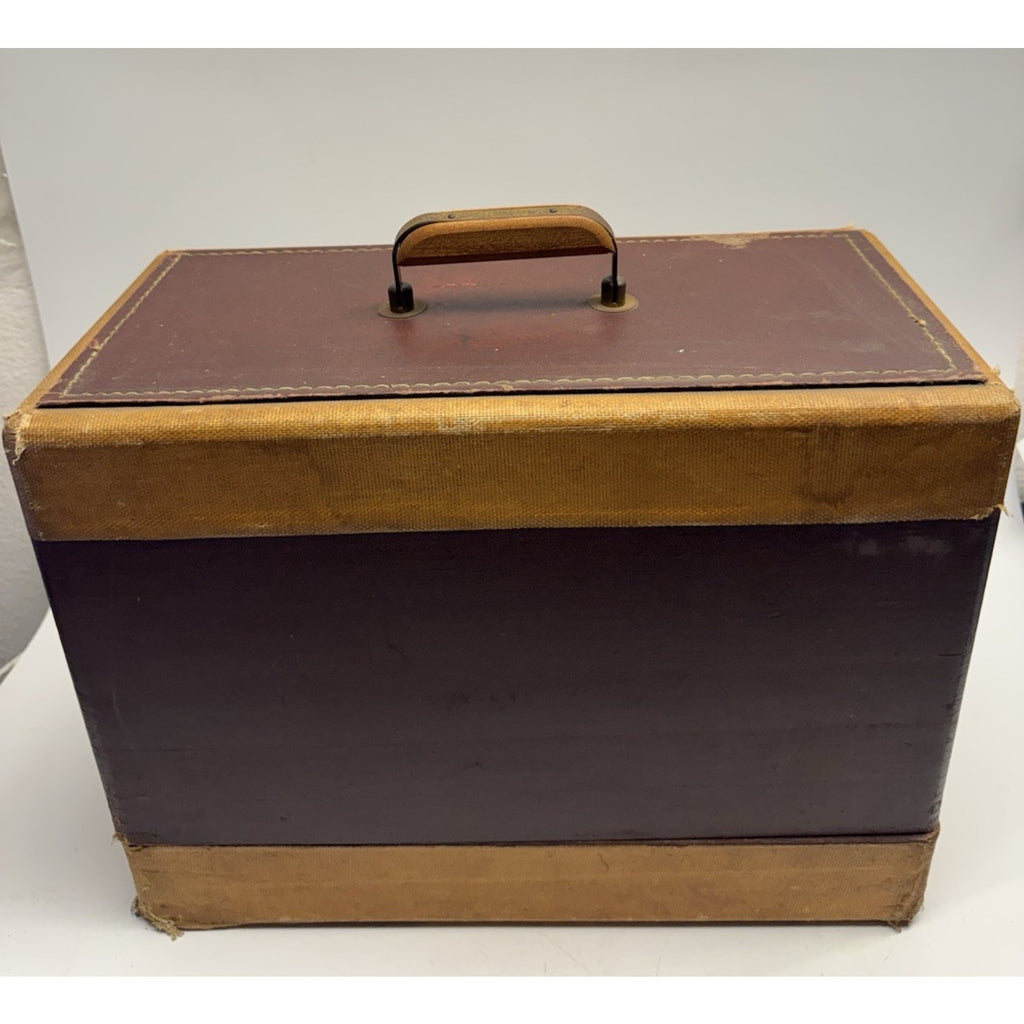 VINTAGE Singer 66, “Red Eye” G Series 1918 Friction Motor Bent Wood Case