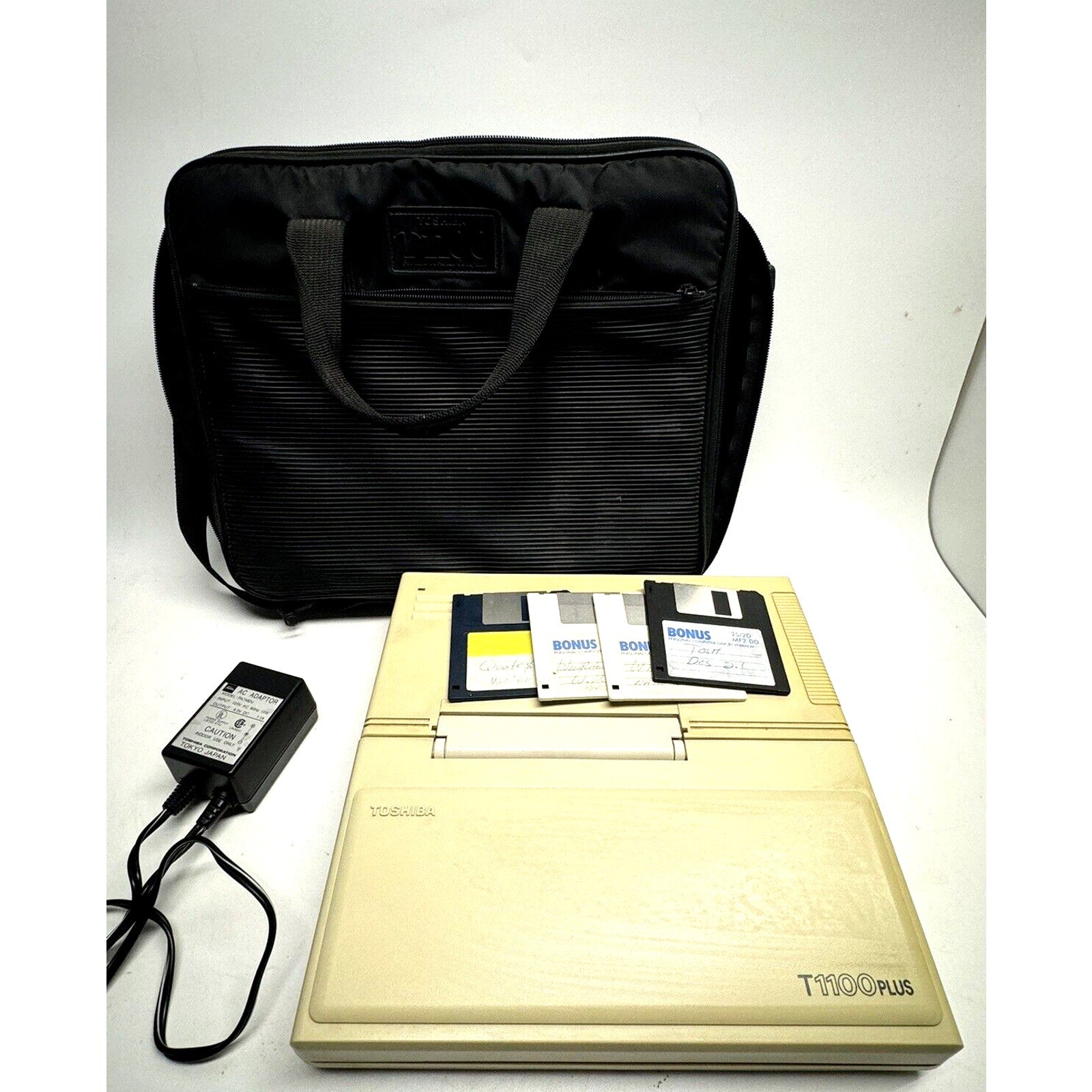 Vintage Toshiba T1100 Plus Laptop Computer, Dual DD Floppy Mono 640K : POWER ON
