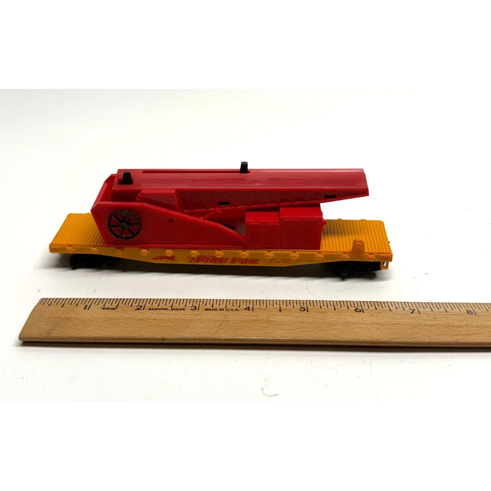 VINTAGE AHM HO FIREFOX FIRE FIGHTING 50' Plane Launcher Flat Car