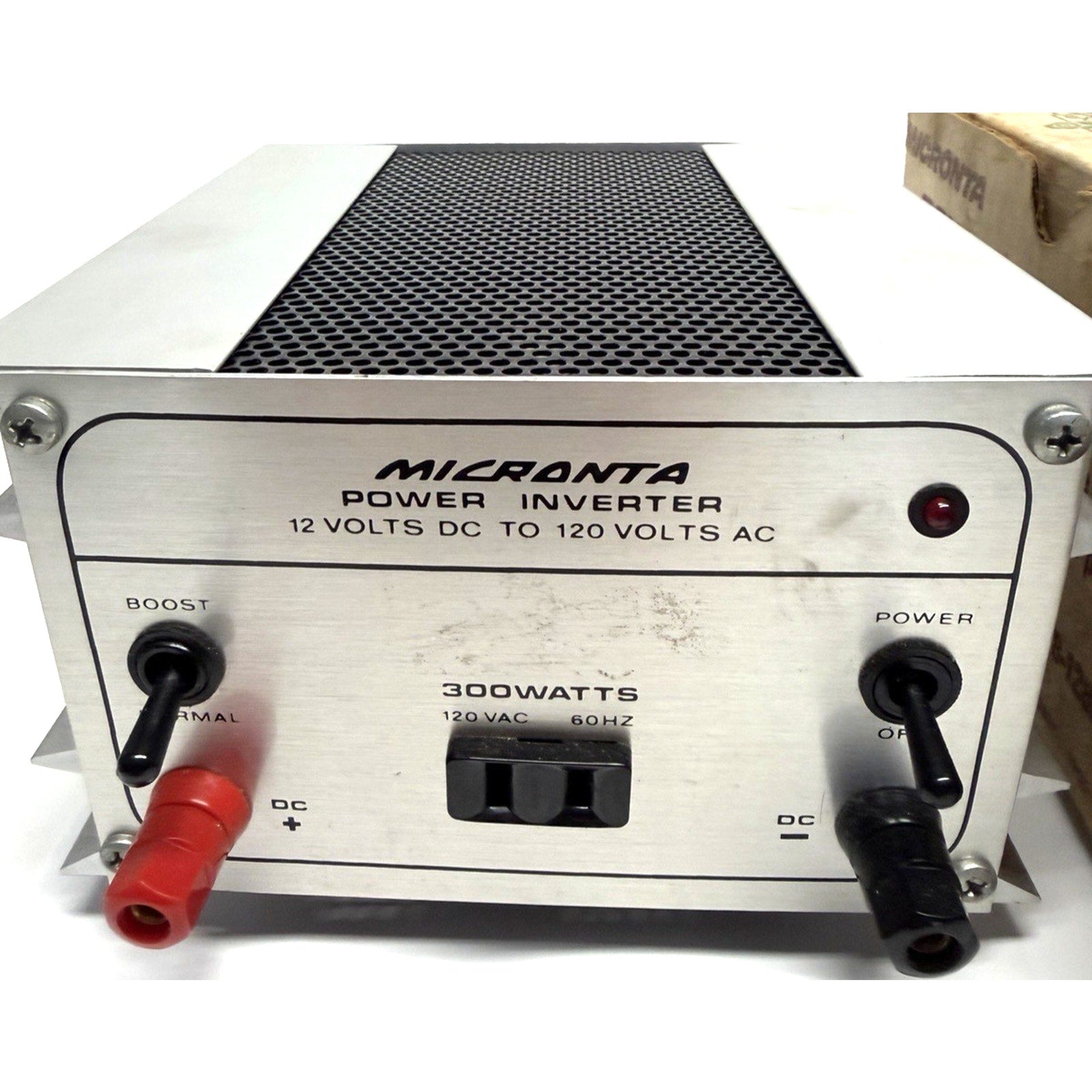 VINTAGE NOS Micronta Power Inverter 12 Volt DC-120 Volt AC Cat No. 22 130