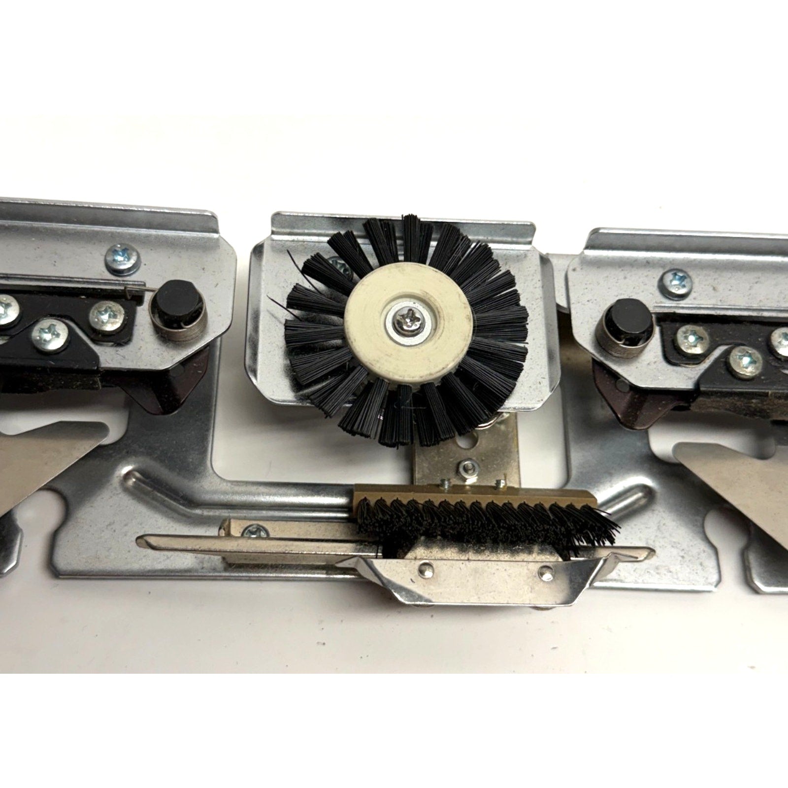 VTG KNITMASTER KNITTING MACHINE - LC-1 - LACE CARRIAGE SINKER PLATE ASSEMBLY