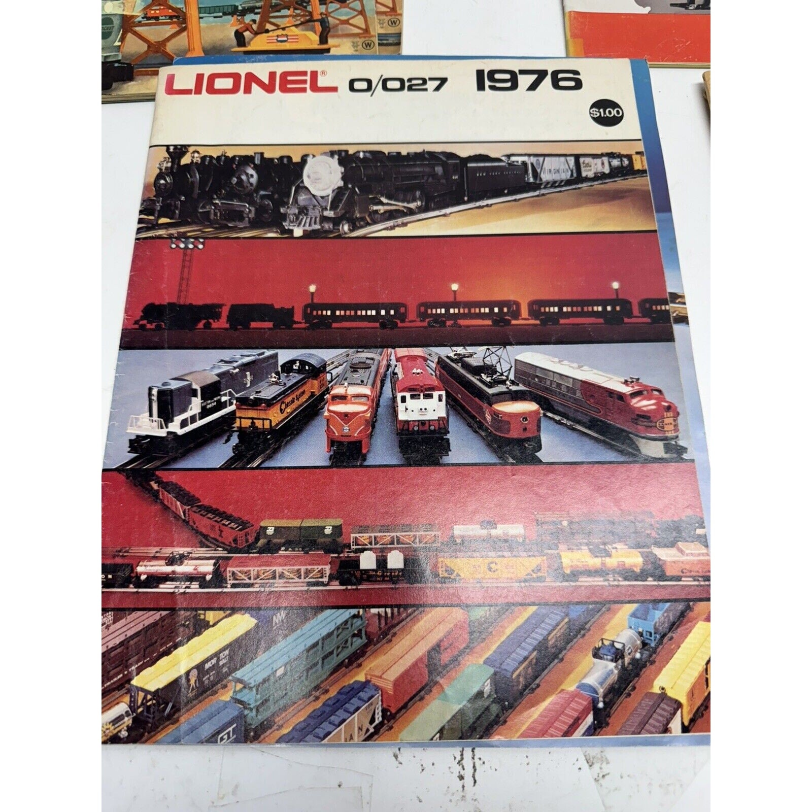 Vintage LOT OF 6 Lionel Train & American Flyer Railroad Catalog 1961, 1976, 1977
