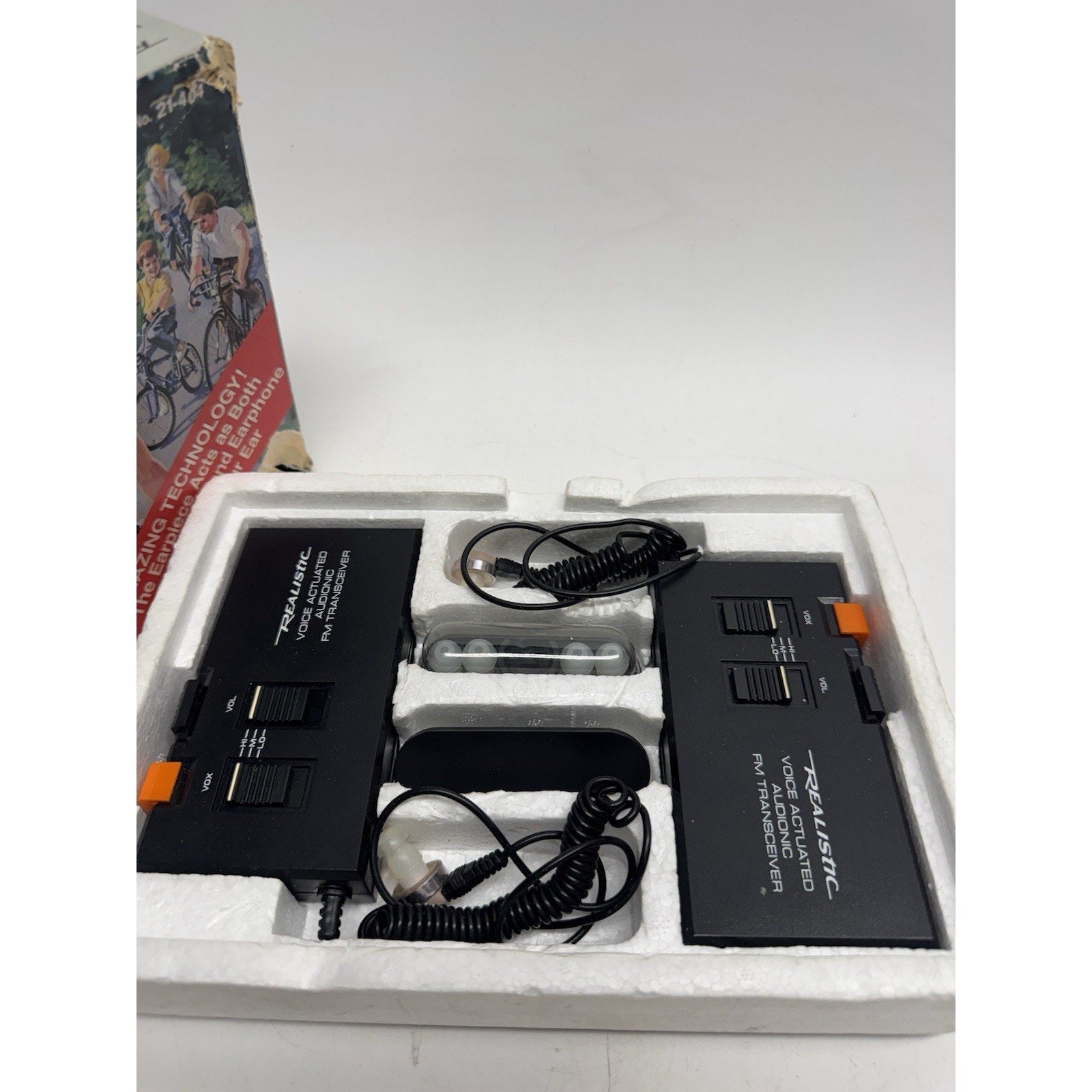 VINTAGE Realistic 21-404 Voice-Operated Two-Way Audionic Communication System