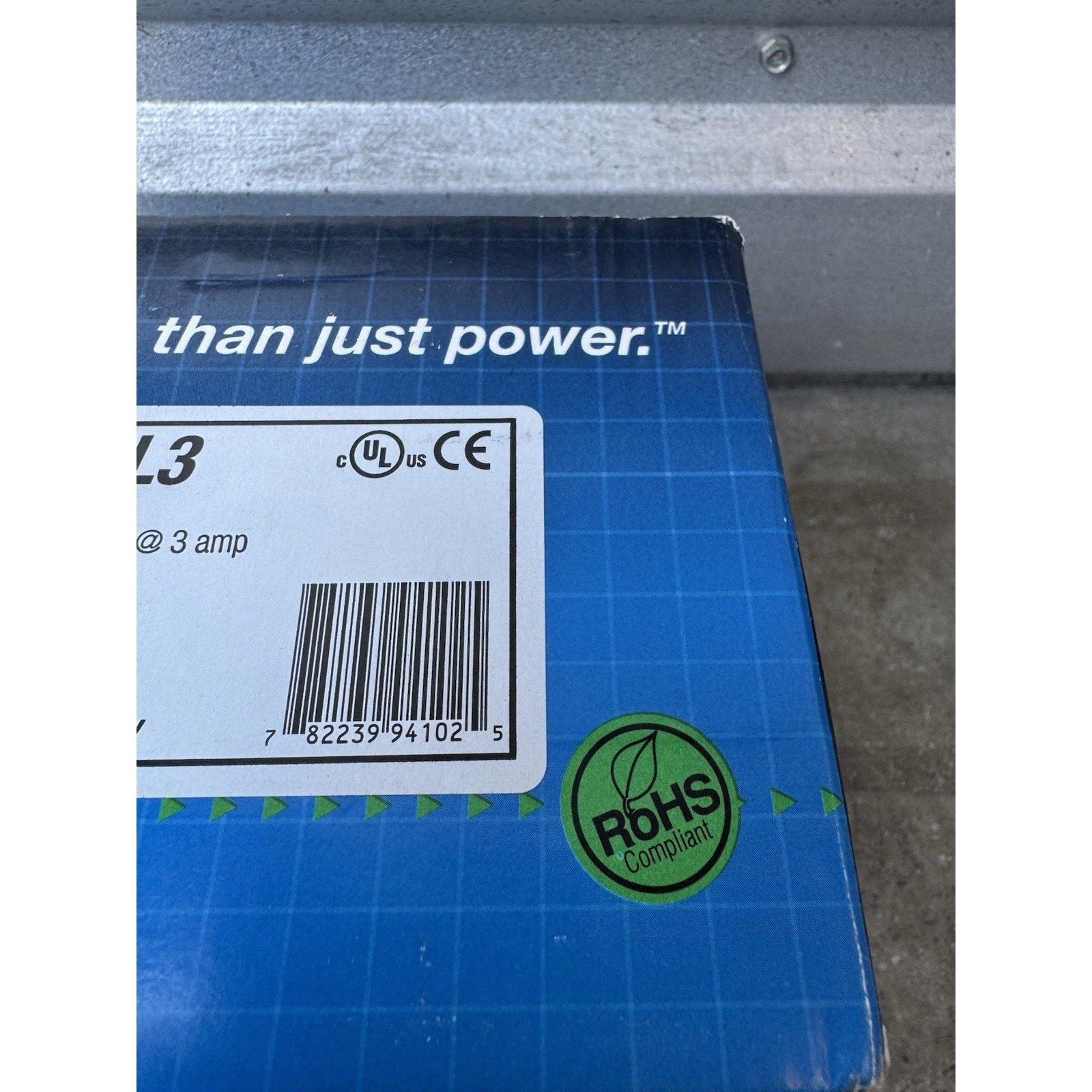 FACTORY SEAL Altronix ALTV248UL3 CCTV Power Supply - 8 Fused Outputs - 24/28VAC