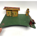 VINTAGE MARX #1900 Glendale Train Depot Pre-War Tin Toy O SCALE GOOD W/ LIONEL