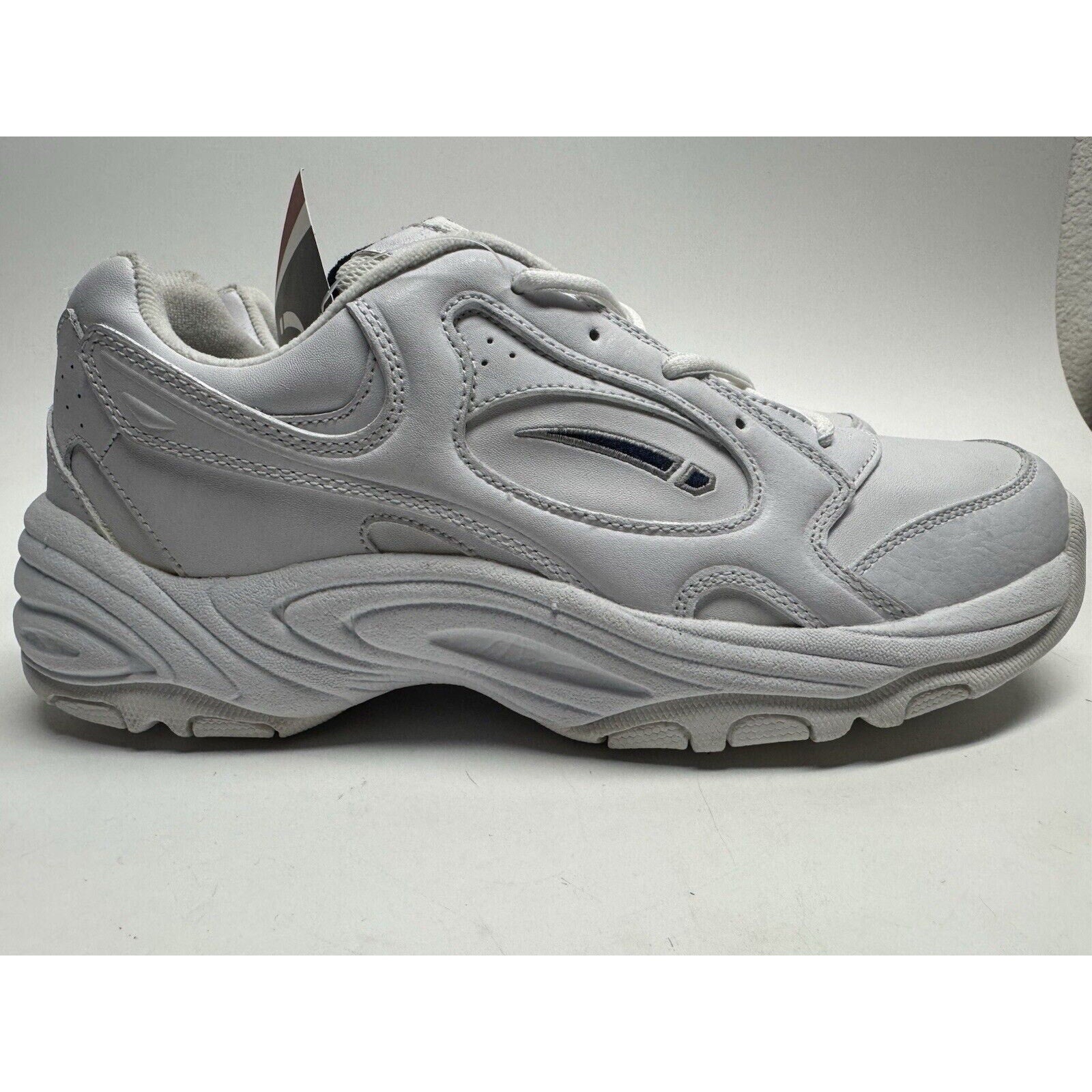 VINTAGE NOS 2002 LA Gear Shoes Men’s 11 Stamina Medium White/Navy