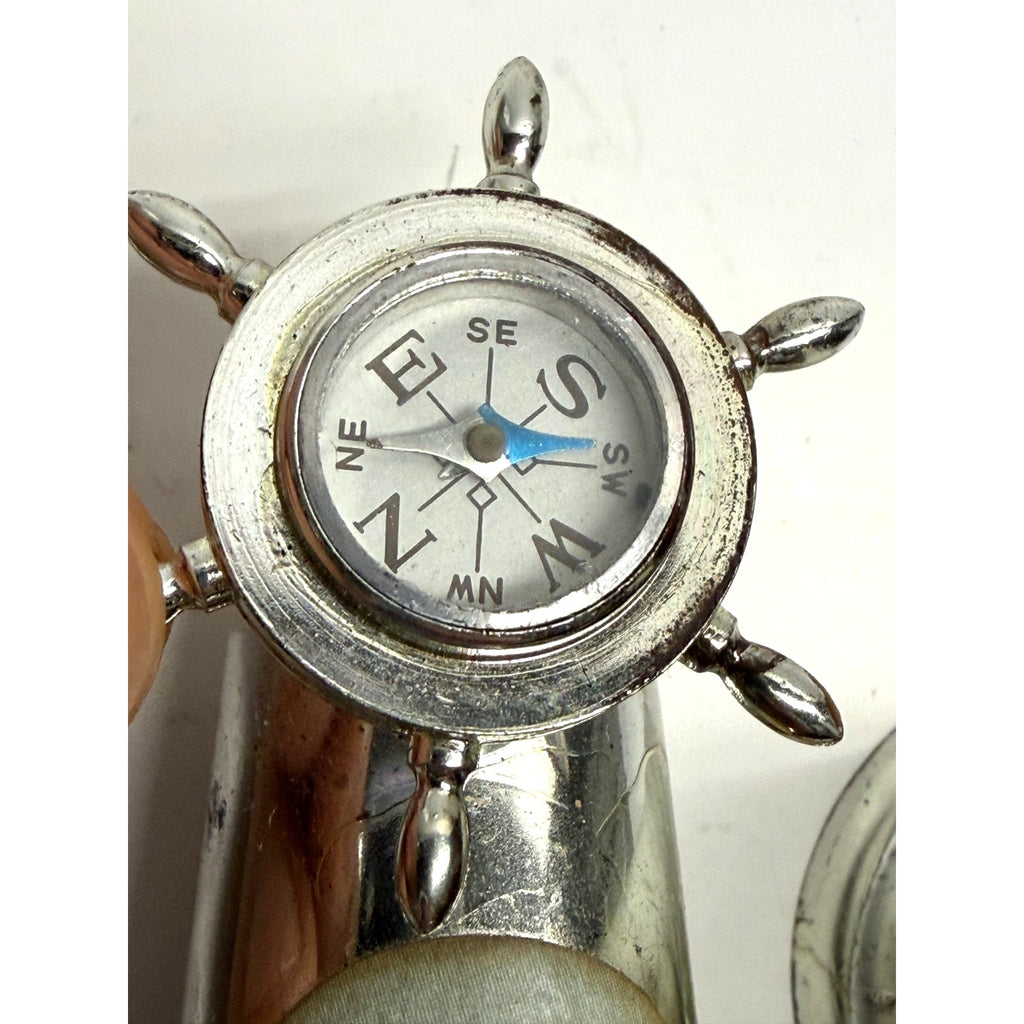 Vintage Mississippi salt, pepper shakers with compass