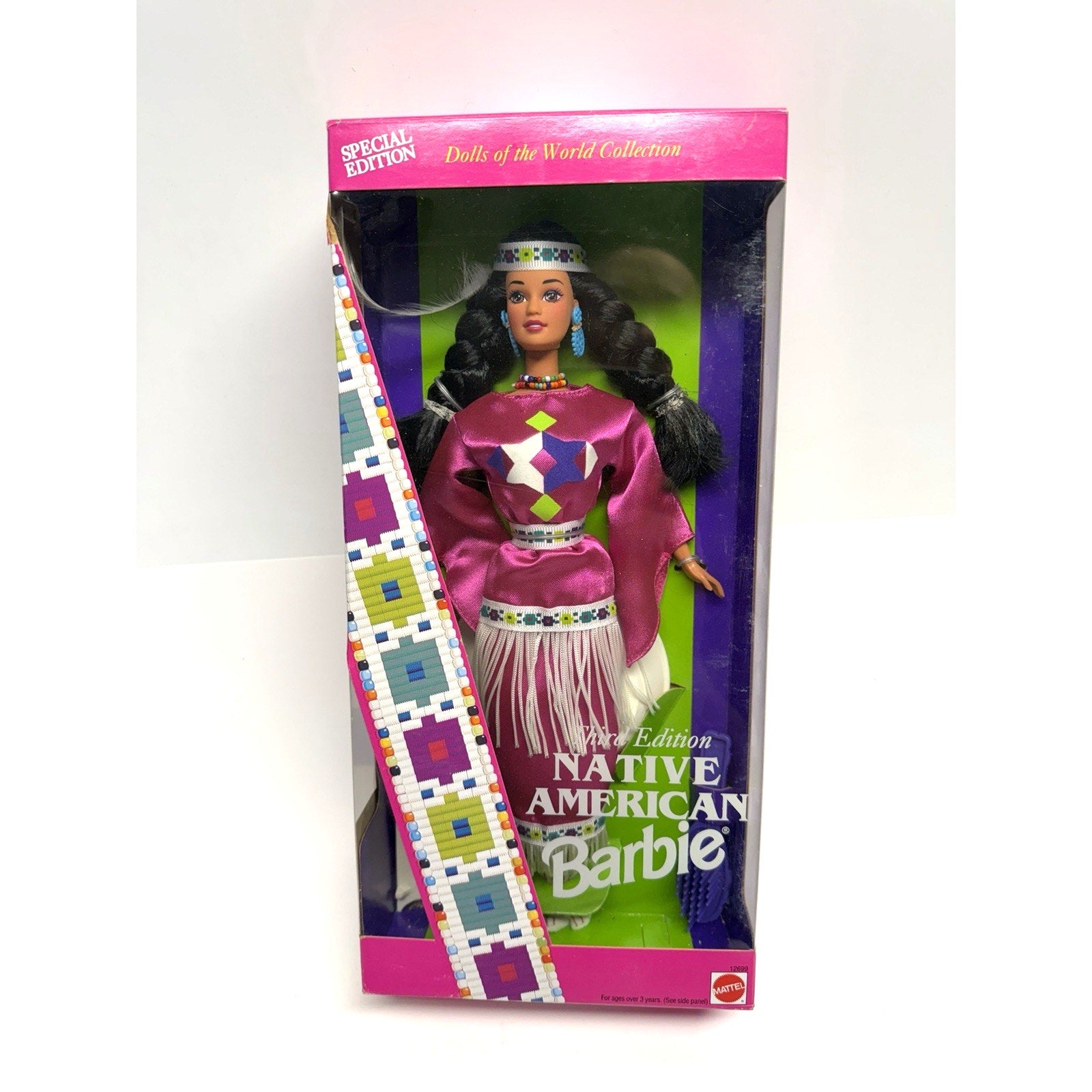 VINTAGE Mattel NATIVE AMERICAN BARBIE Doll 1994 Dolls of the World 3RD Edition