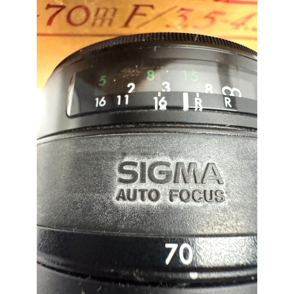 Vintage Sigma Zoom Master AF 35-70mm F/3.5-4.5 MC Lens