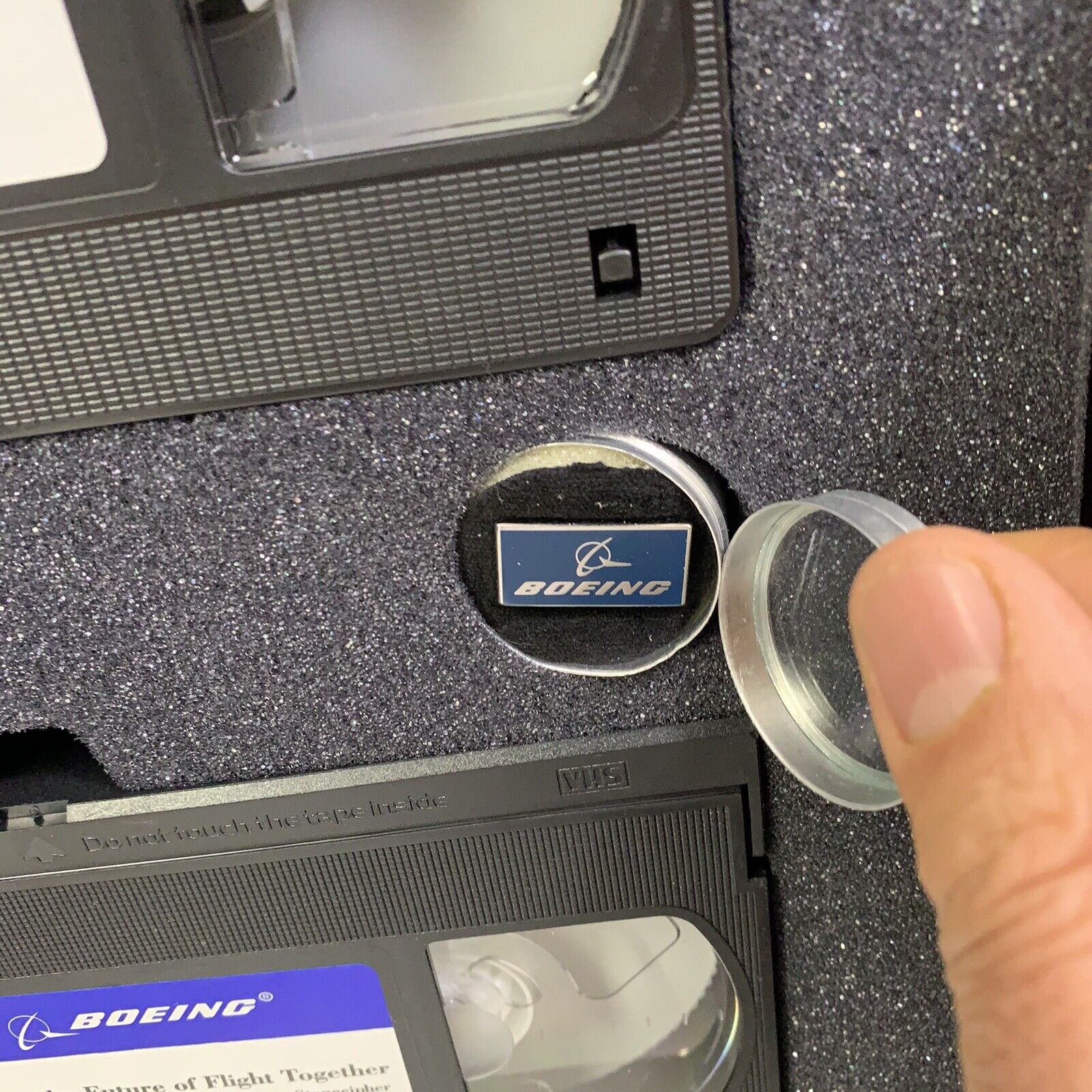 VINTRAGE The Boeing Company Overview of the Company 2 VHS Tapes 1997
