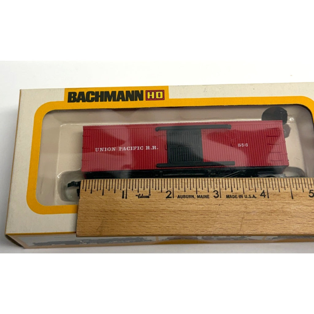 Vintage NEW Bachmann Union Pacific HO Scale 34' Single Door Boxcar