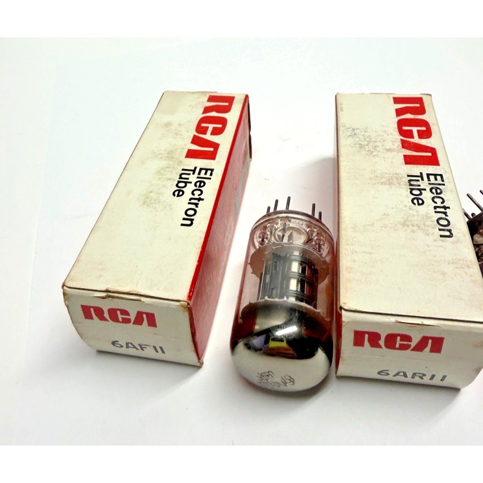Vintage Lot of 2 RCA 6AF11 & 6AR11 Electron Tubes - NOS NIB Compactron