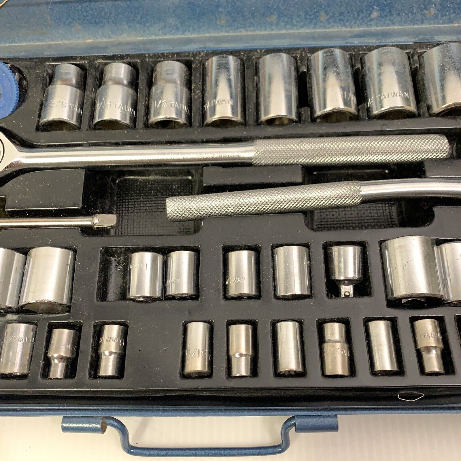 Vintage Master Mechanic 52 PC S.A.E. & Metric Socket Set 3/8, 1/4, 1/2, Drive