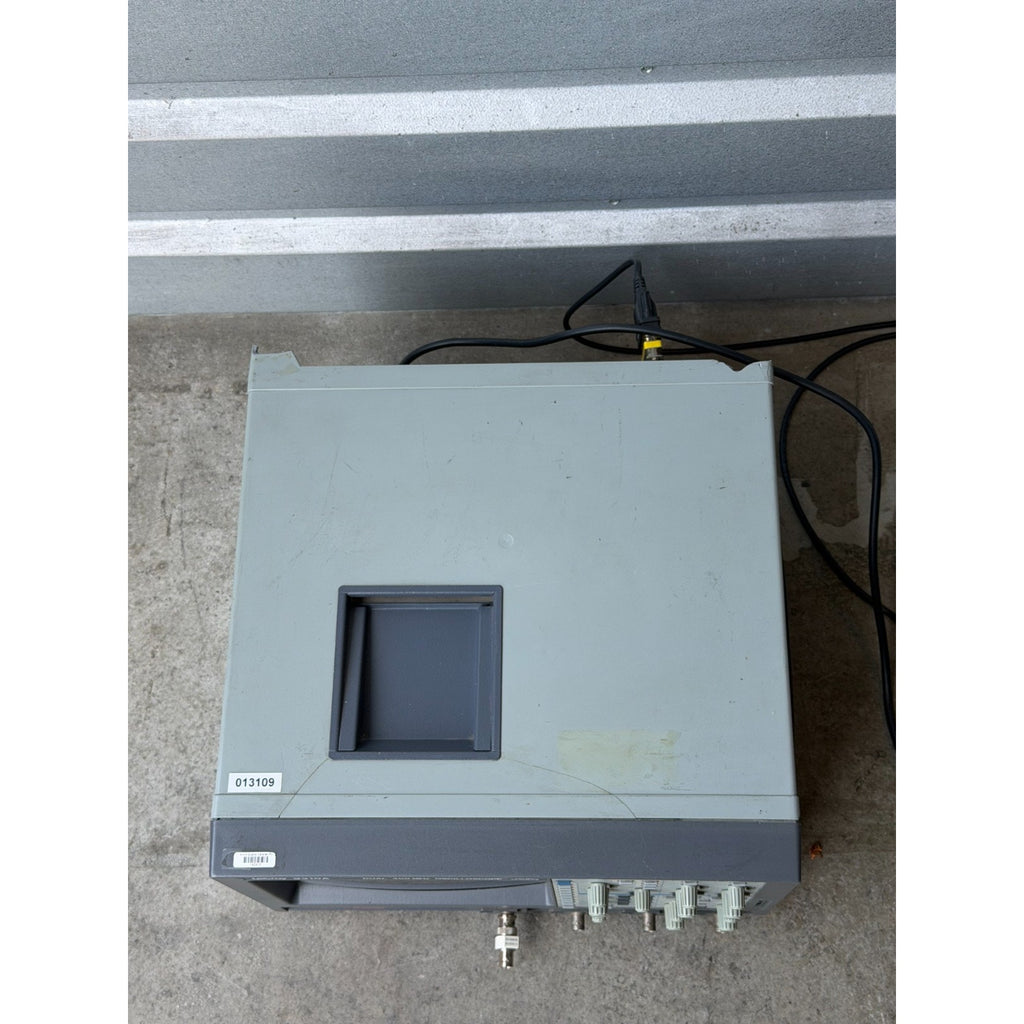 VINTAGE LeCroy 9310L 300MHz DSO 2Ch, 1Mps Per Channel WORKS!