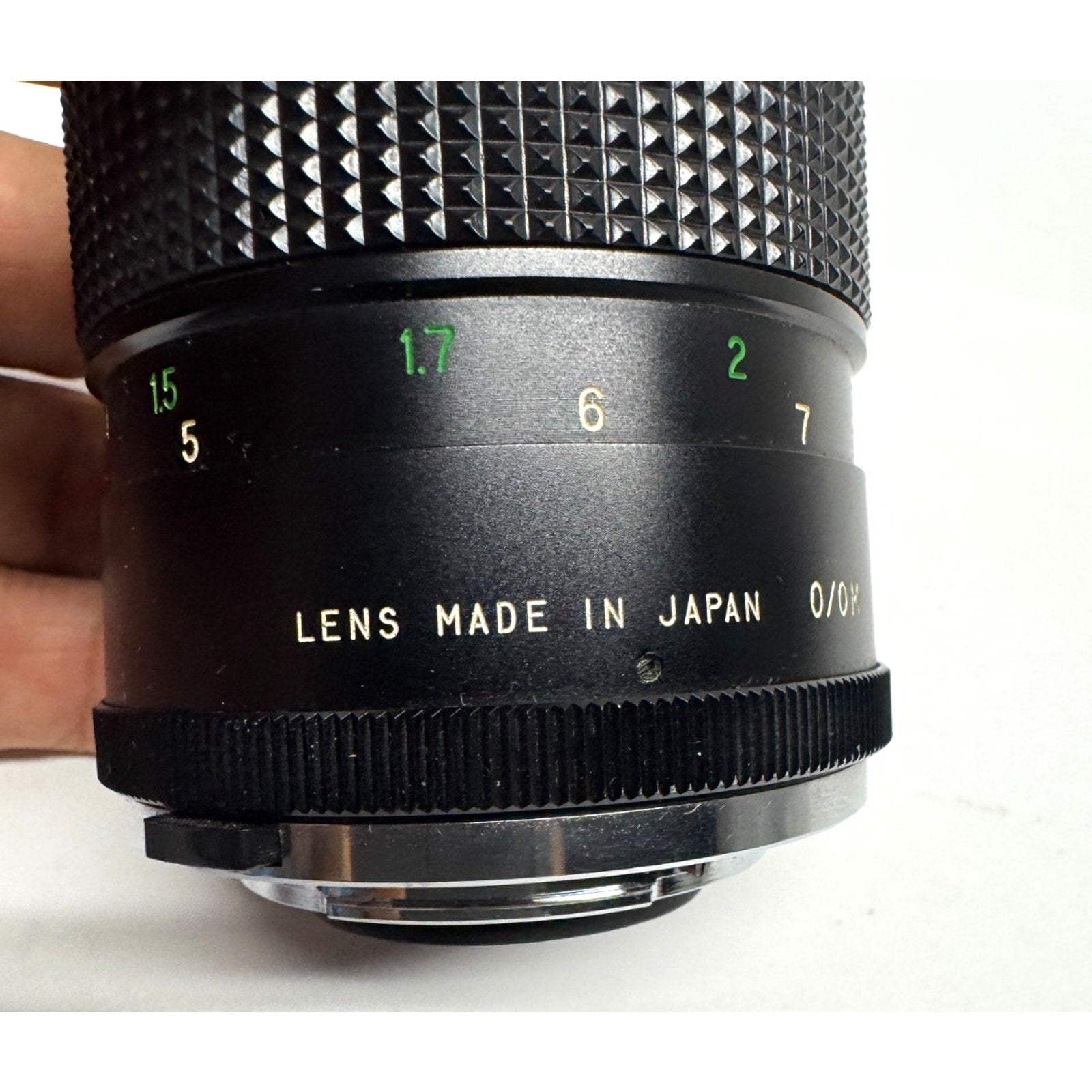 Vintage Vivitar 135mm f2.8 Auto Telephoto Prime Lens