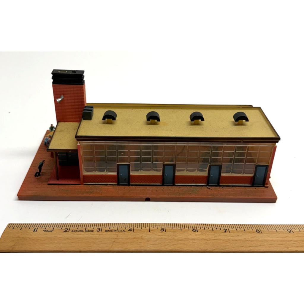 Vintage Tyco HO factory (fully assembled) No. 940 or 940:700