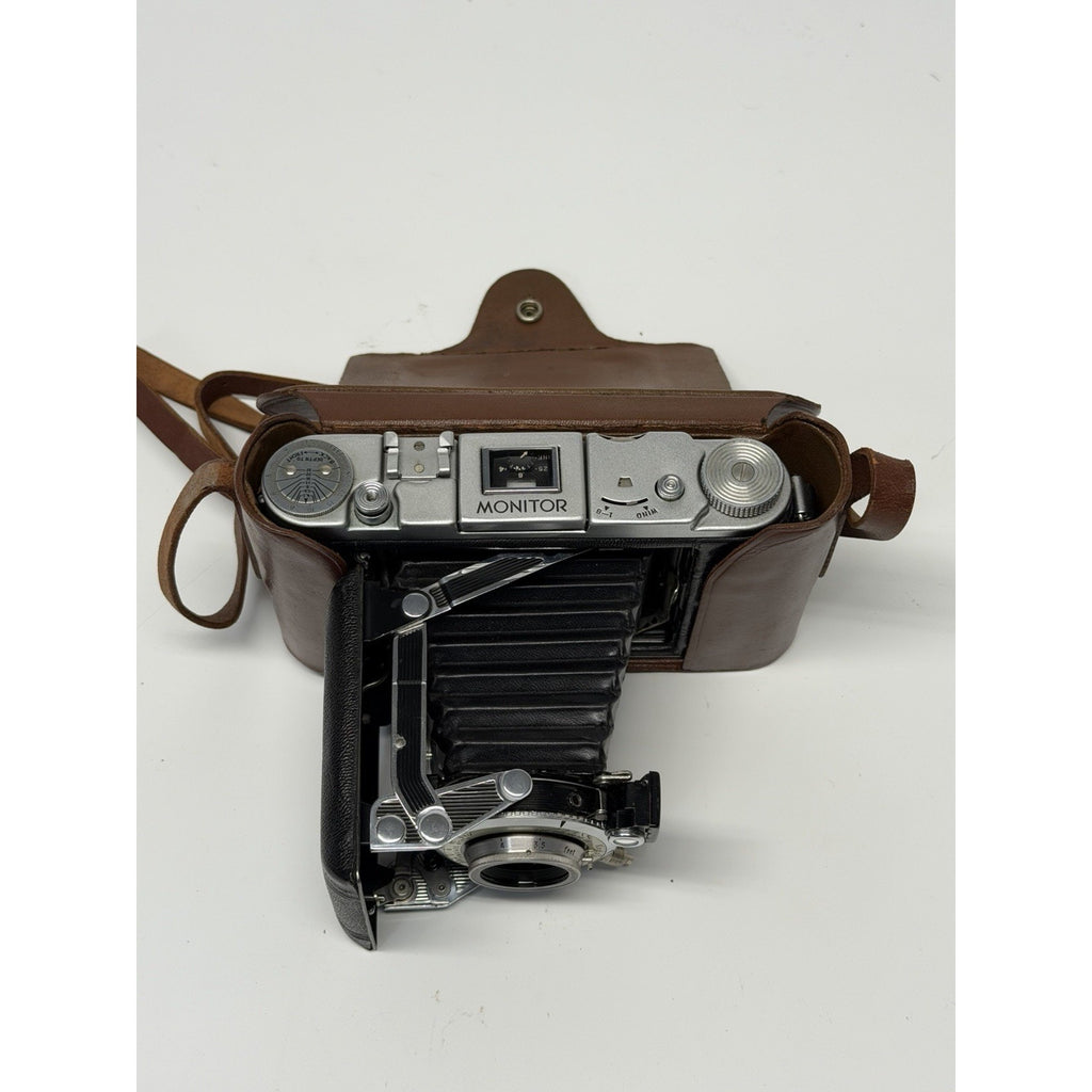 VINTAGE Kodak Supermatic Monitor Vintage Camera Flash Collapsible Bellows- MINT!