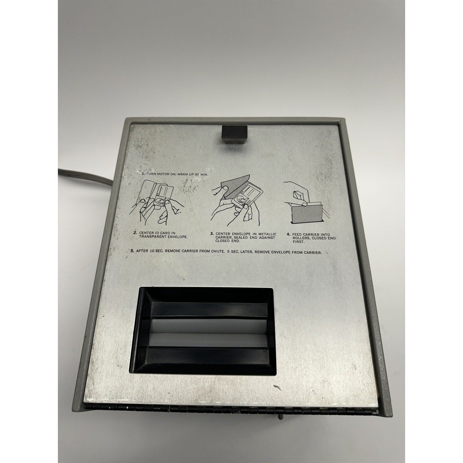 Vintage RARE Polaroid ID-2 Land Identification System Photo ID Camera TURNS ON!