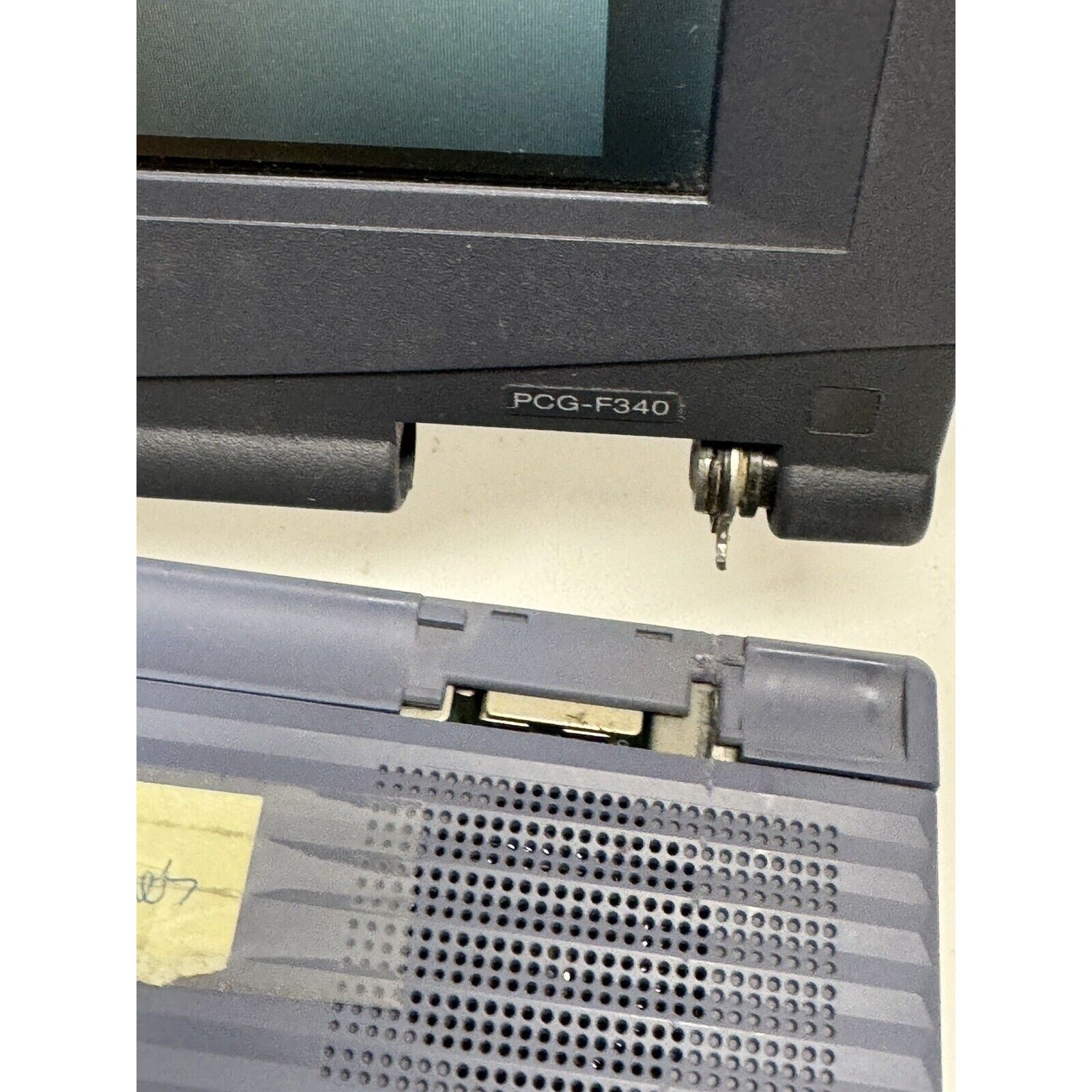 VINTAGE Sony VAIO PCG-F340 Laptop w/OEM Power Adapter For parts or repair.