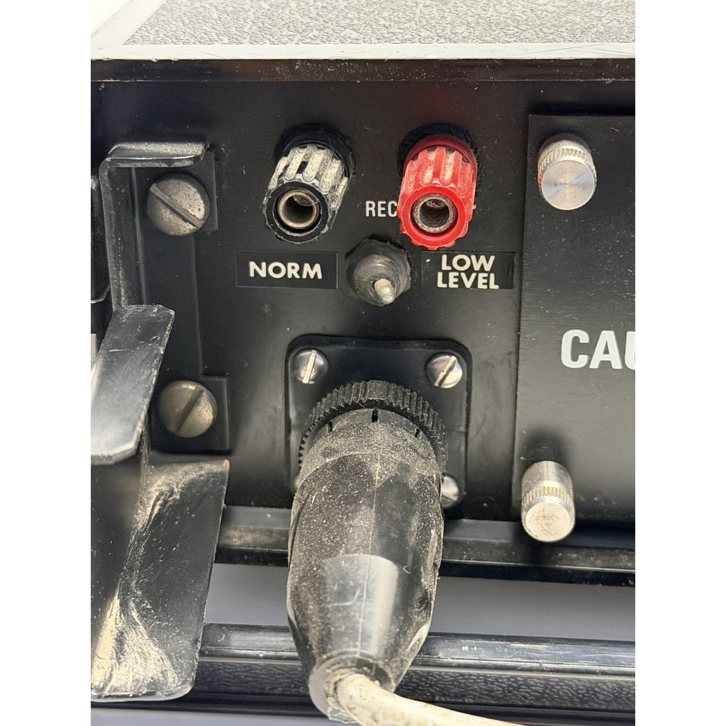 NESTER INSTRUMENTS OXYGEN METER MODEL 8500