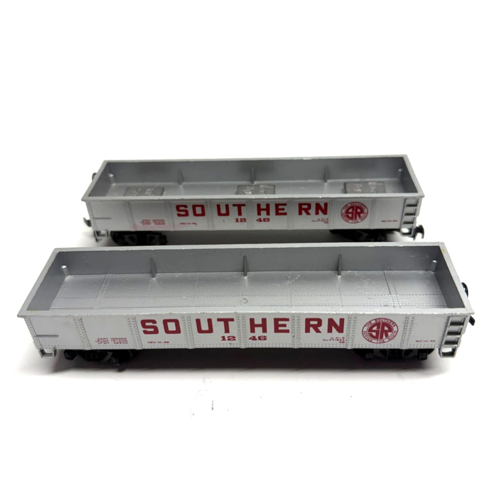 Vintage Lot of 2 Bachmann HO 40' Gondola Southern #1246