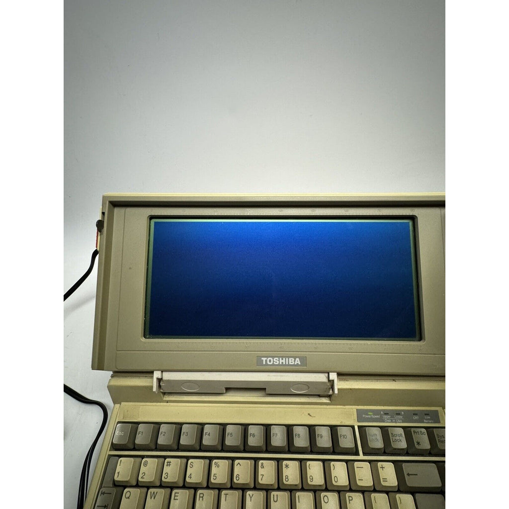 Vintage Toshiba T1100 Plus Laptop Computer, Dual DD Floppy Mono 640K : POWER ON