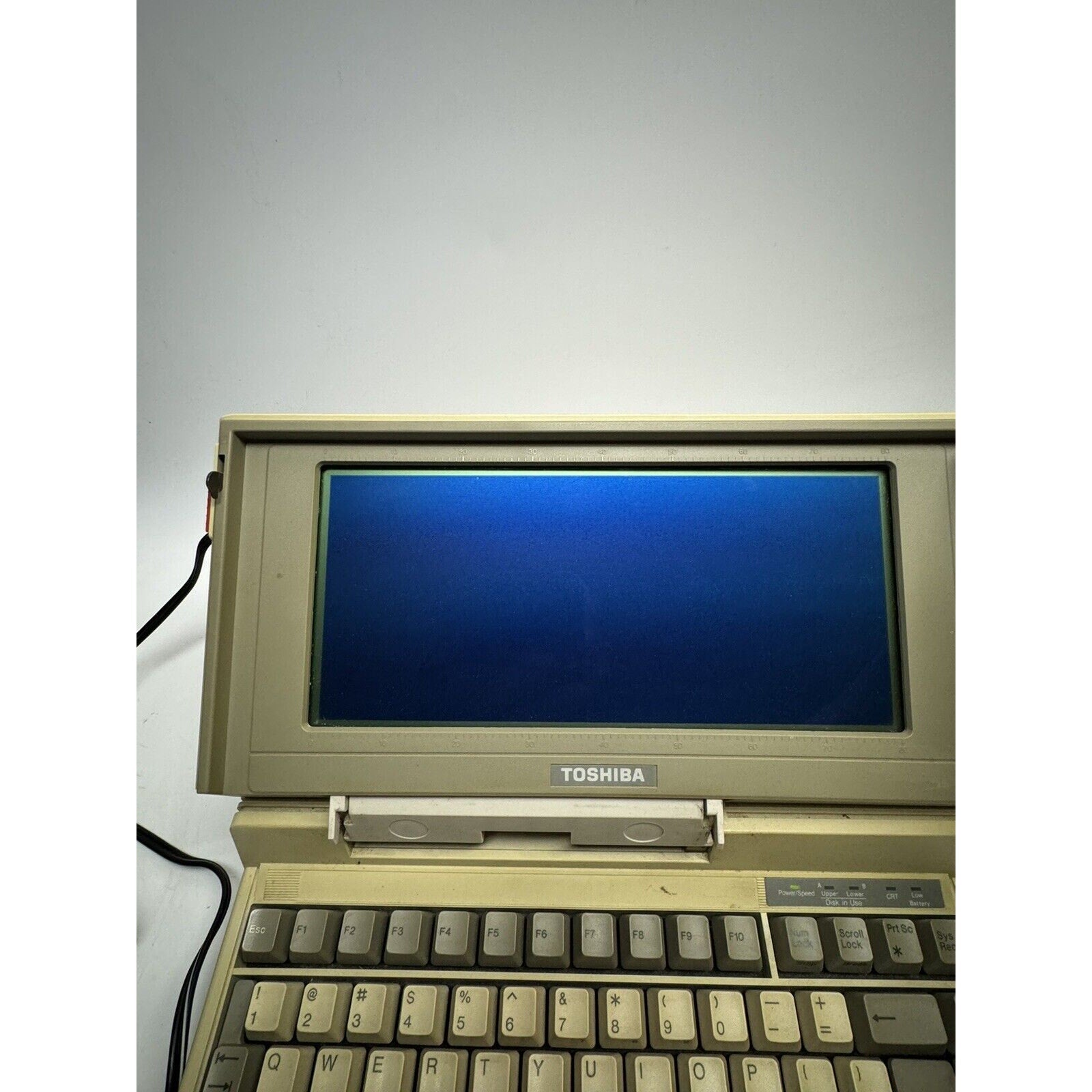 Vintage Toshiba T1100 Plus Laptop Computer, Dual DD Floppy Mono 640K : POWER ON